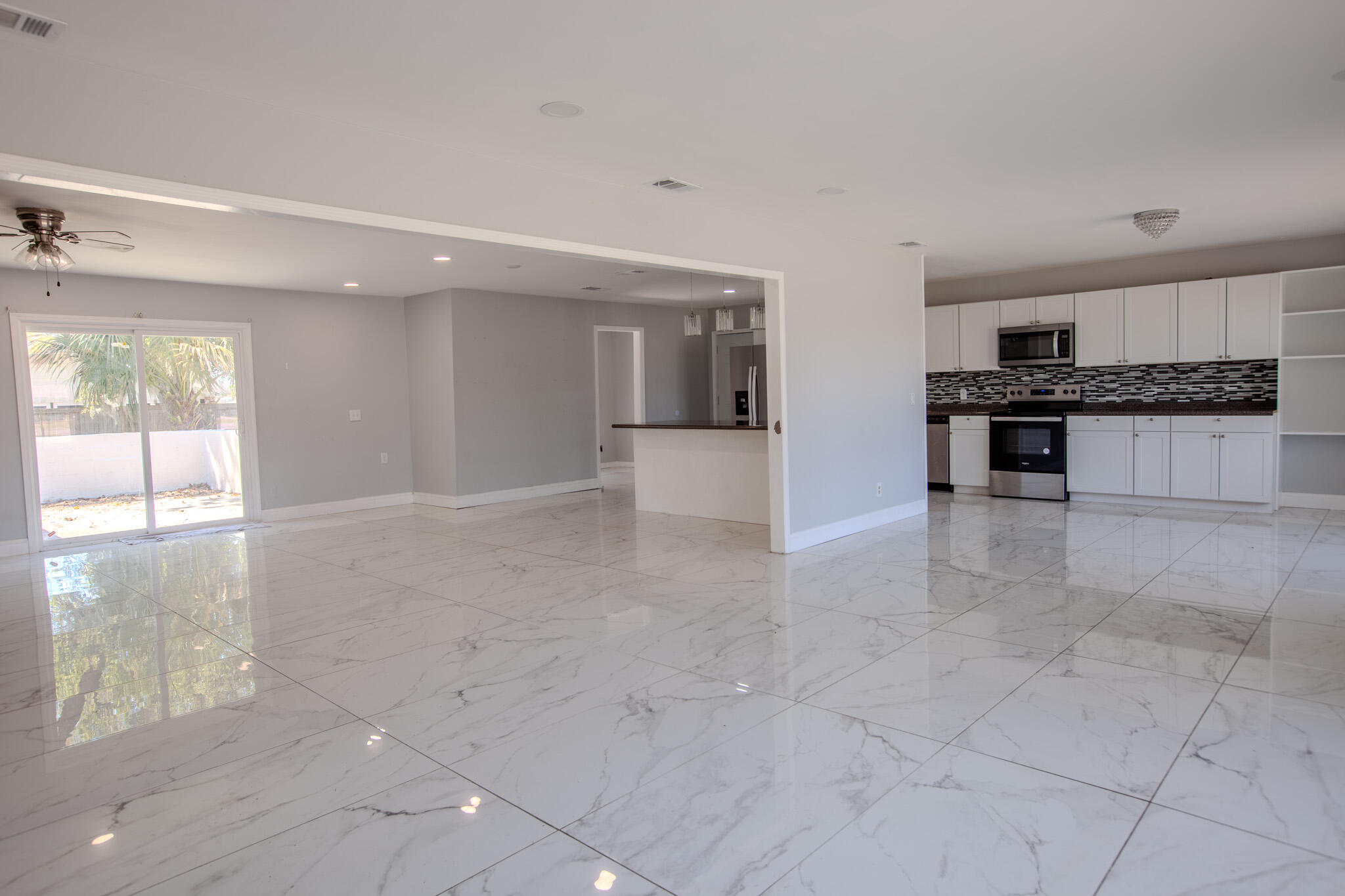 BAYWOOD SHORE ESTATES UNIT 2 - Residential