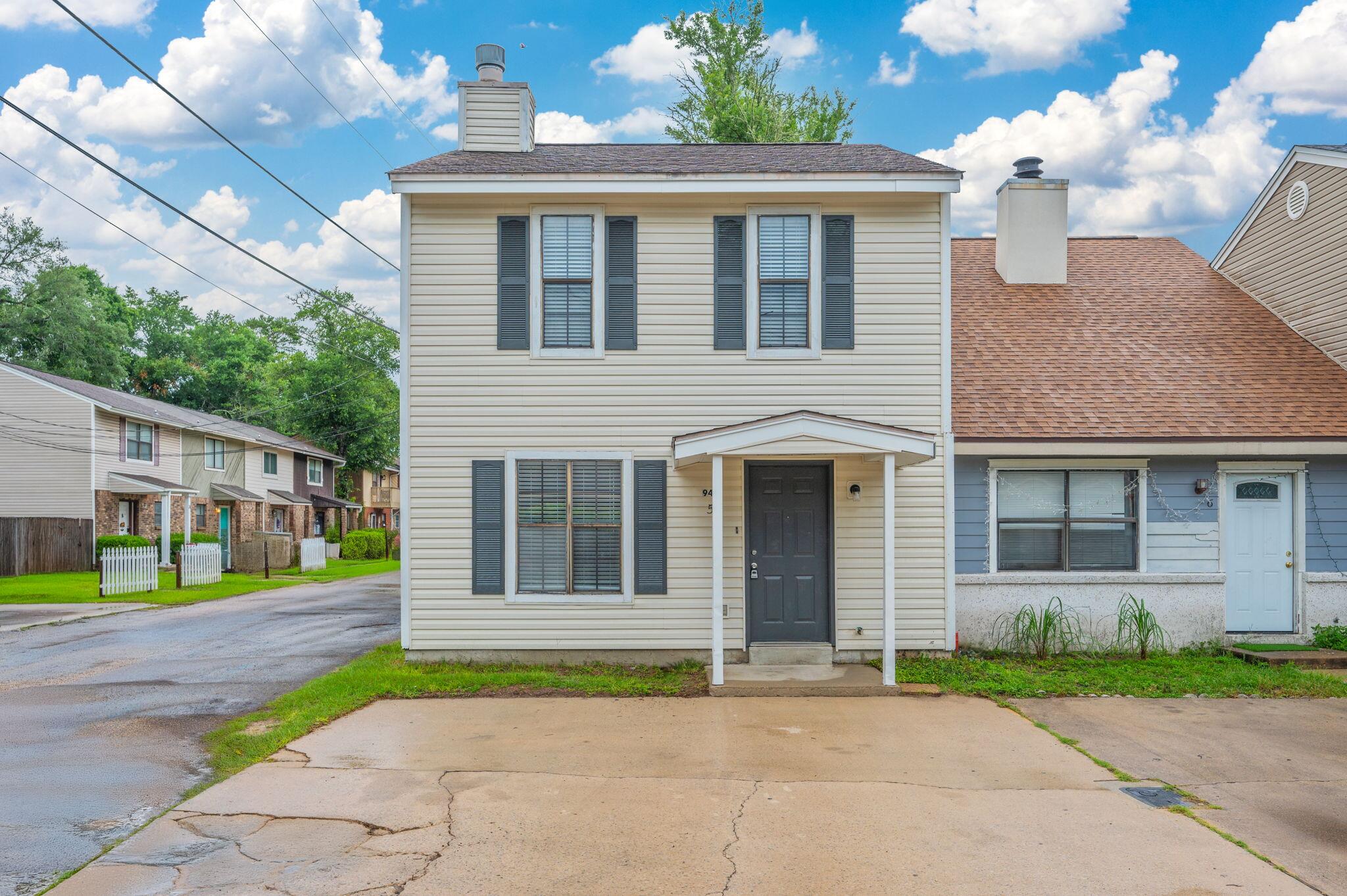BELL-BROOK ESTATES - Residential