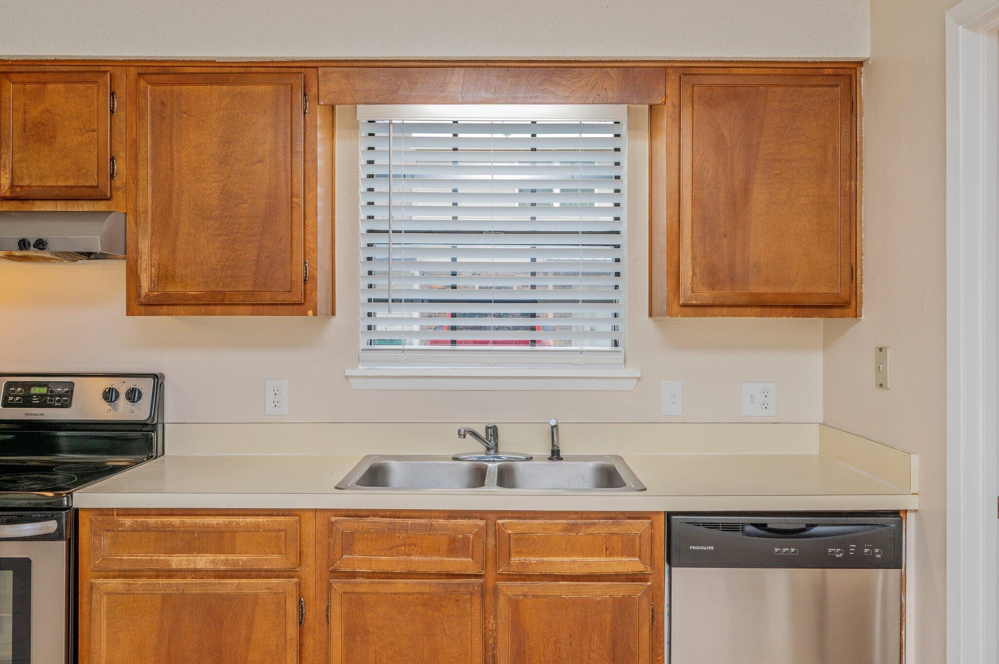 BELL-BROOK ESTATES - Residential