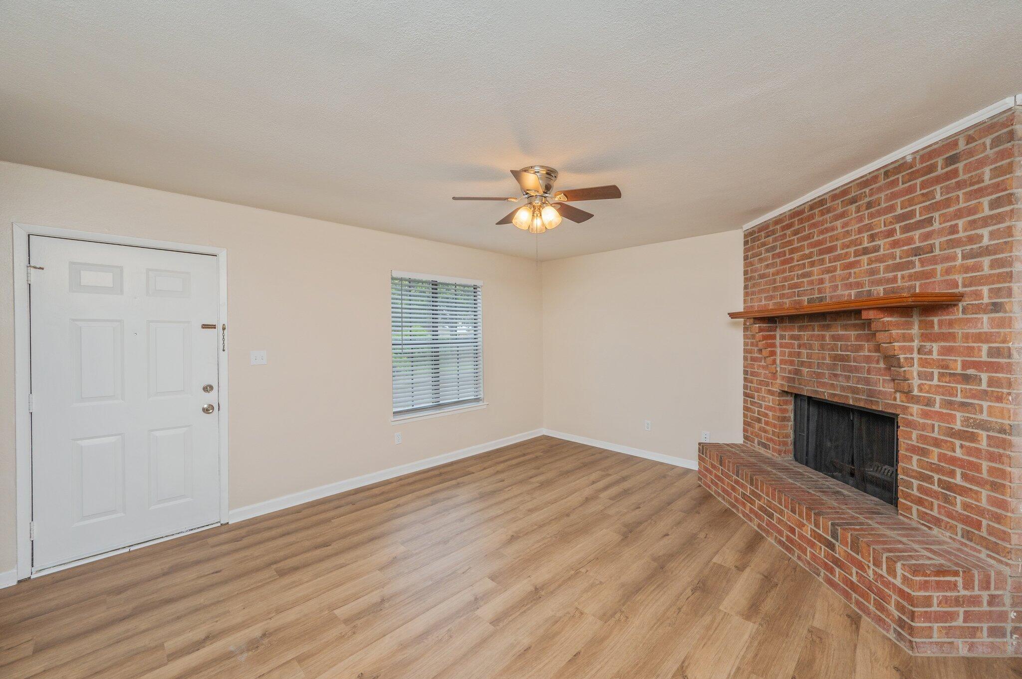BELL-BROOK ESTATES - Residential