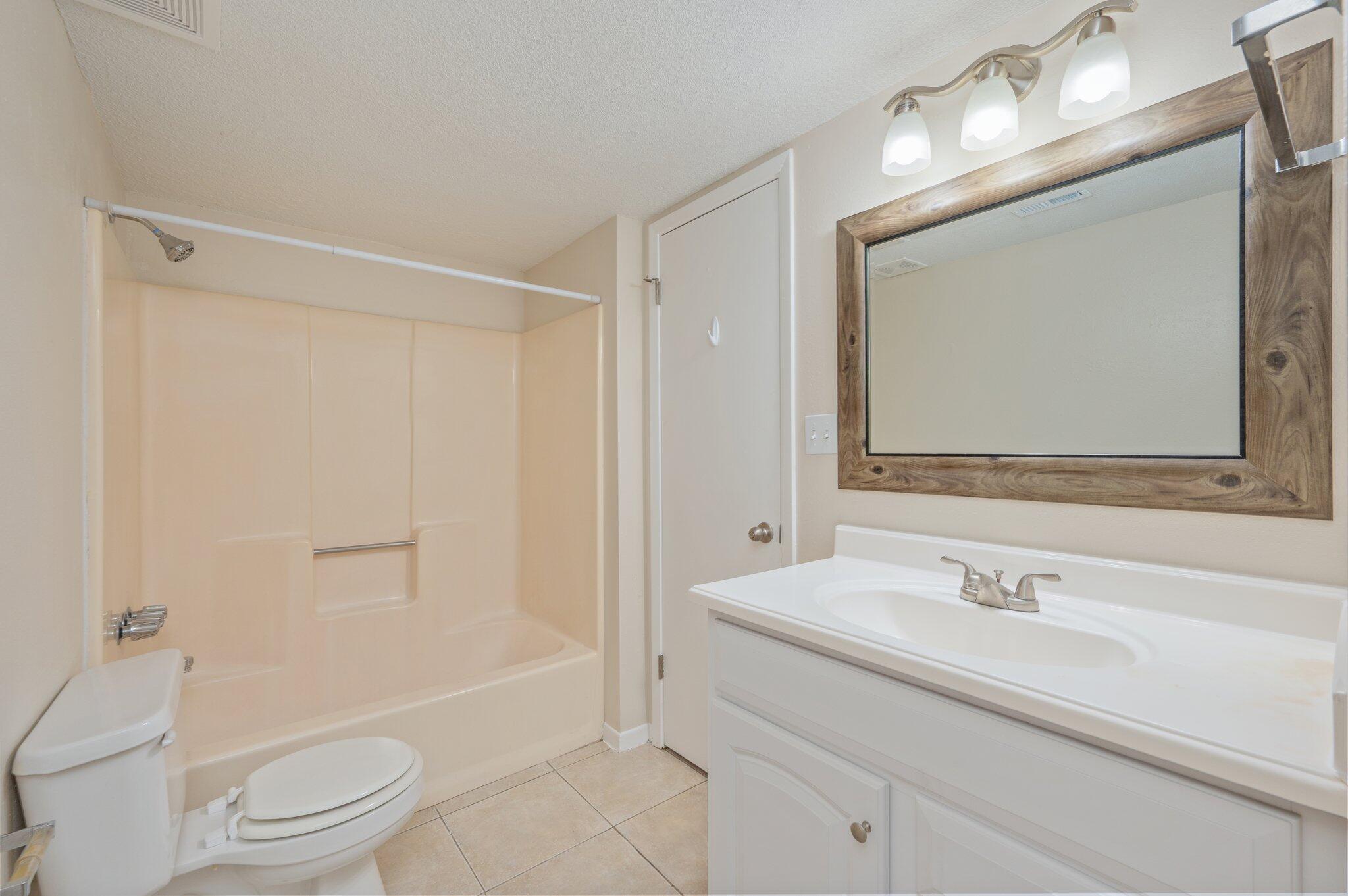 BELL-BROOK ESTATES - Residential
