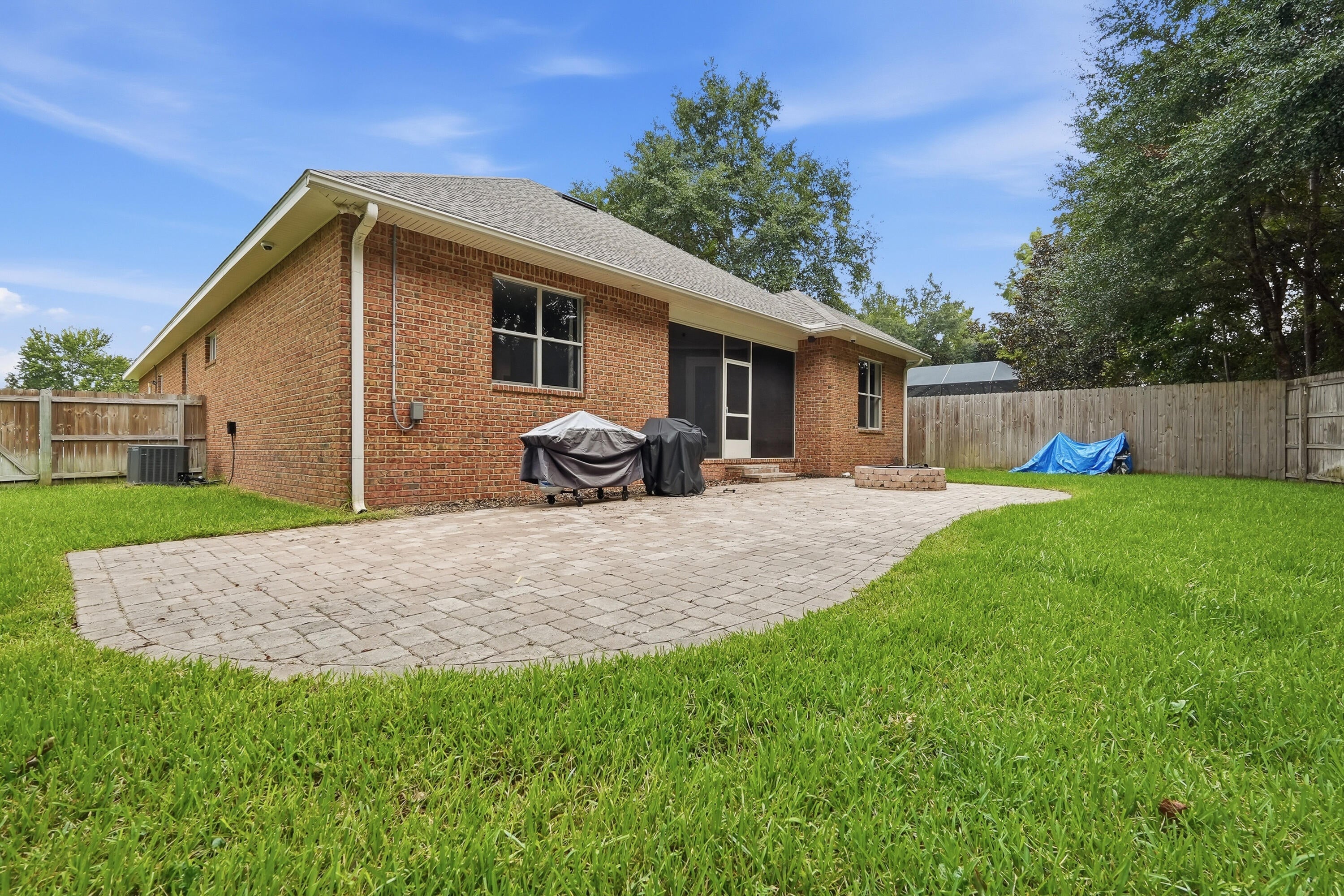 PRESERVE AT SWIFT CREEK - Residential
