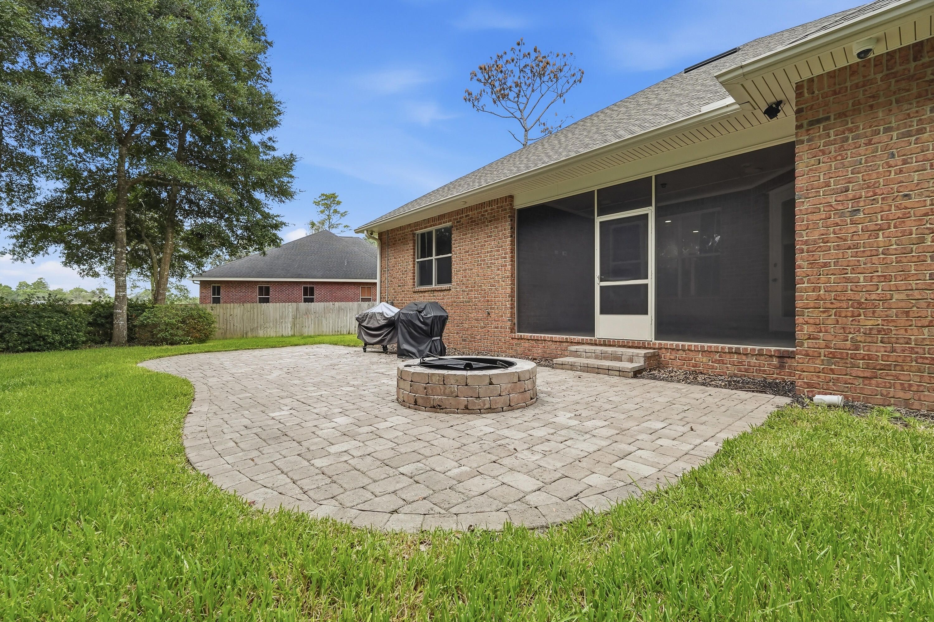 PRESERVE AT SWIFT CREEK - Residential