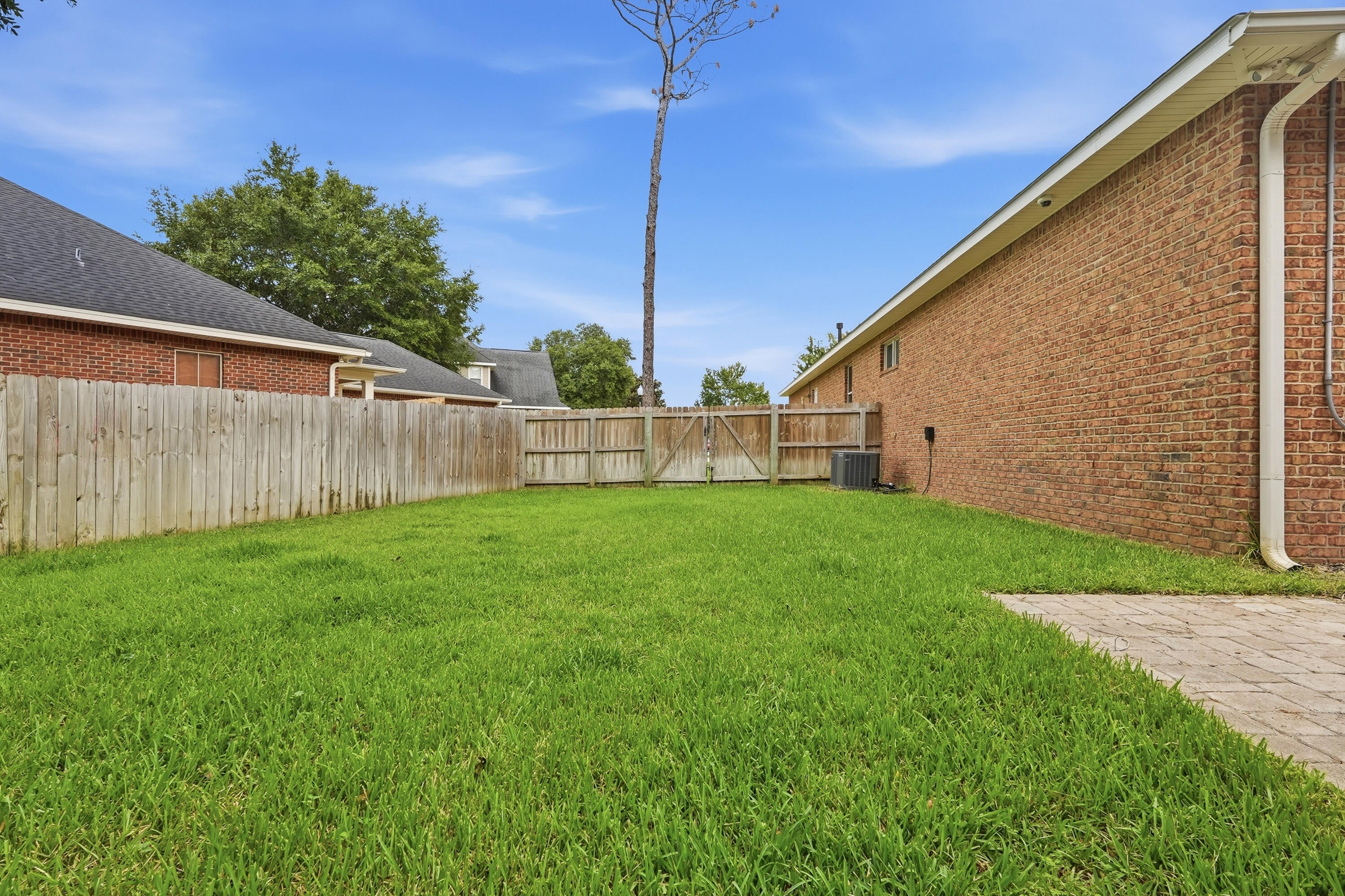 PRESERVE AT SWIFT CREEK - Residential