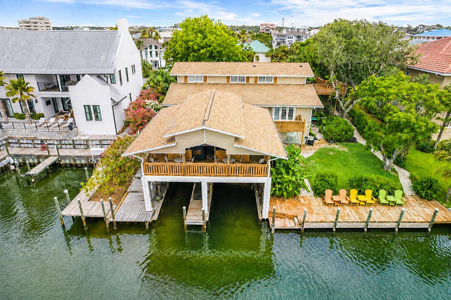HOLIDAY ISLE - Residential