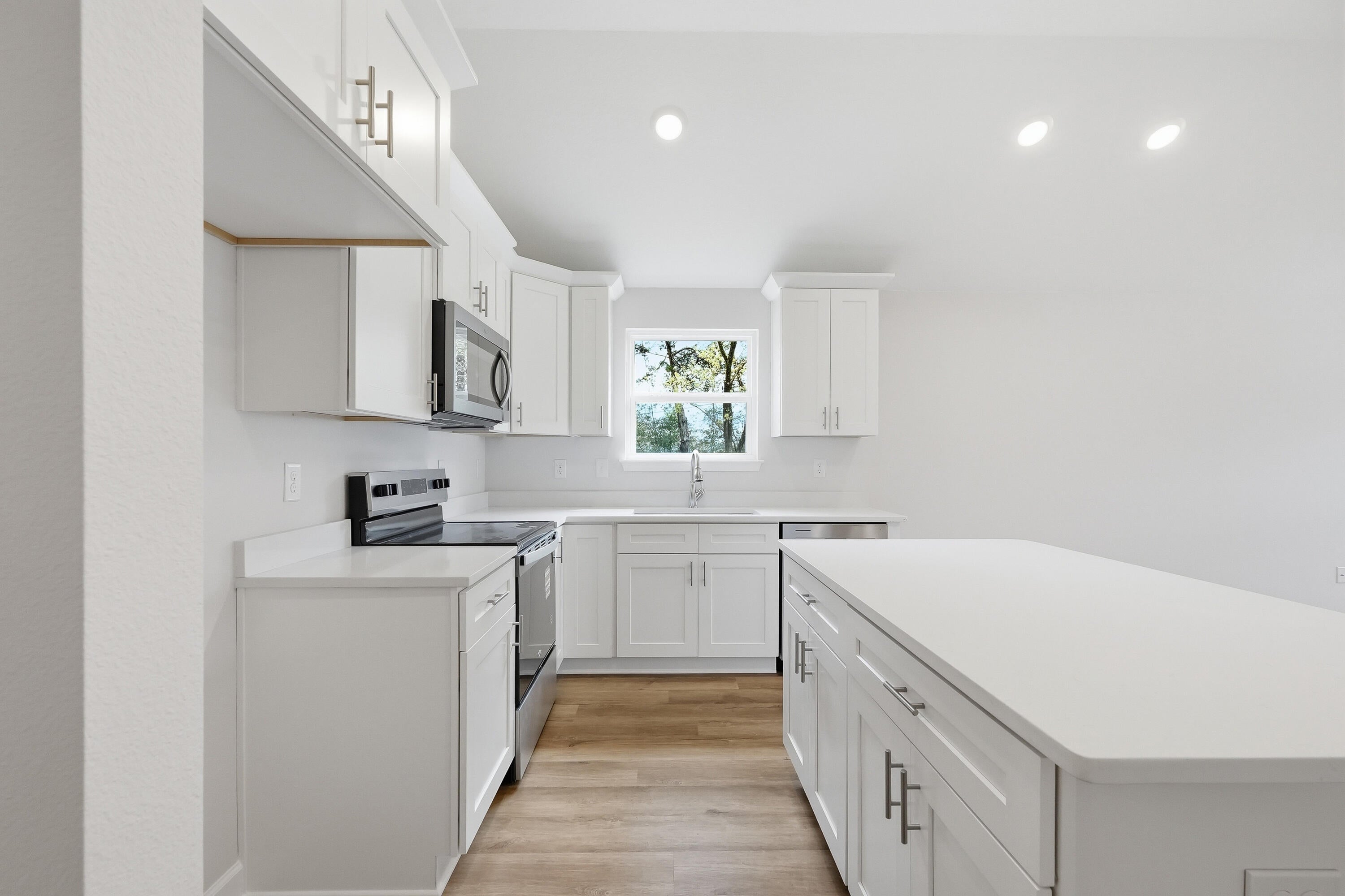 OAKDALE MINI FARMS - Residential