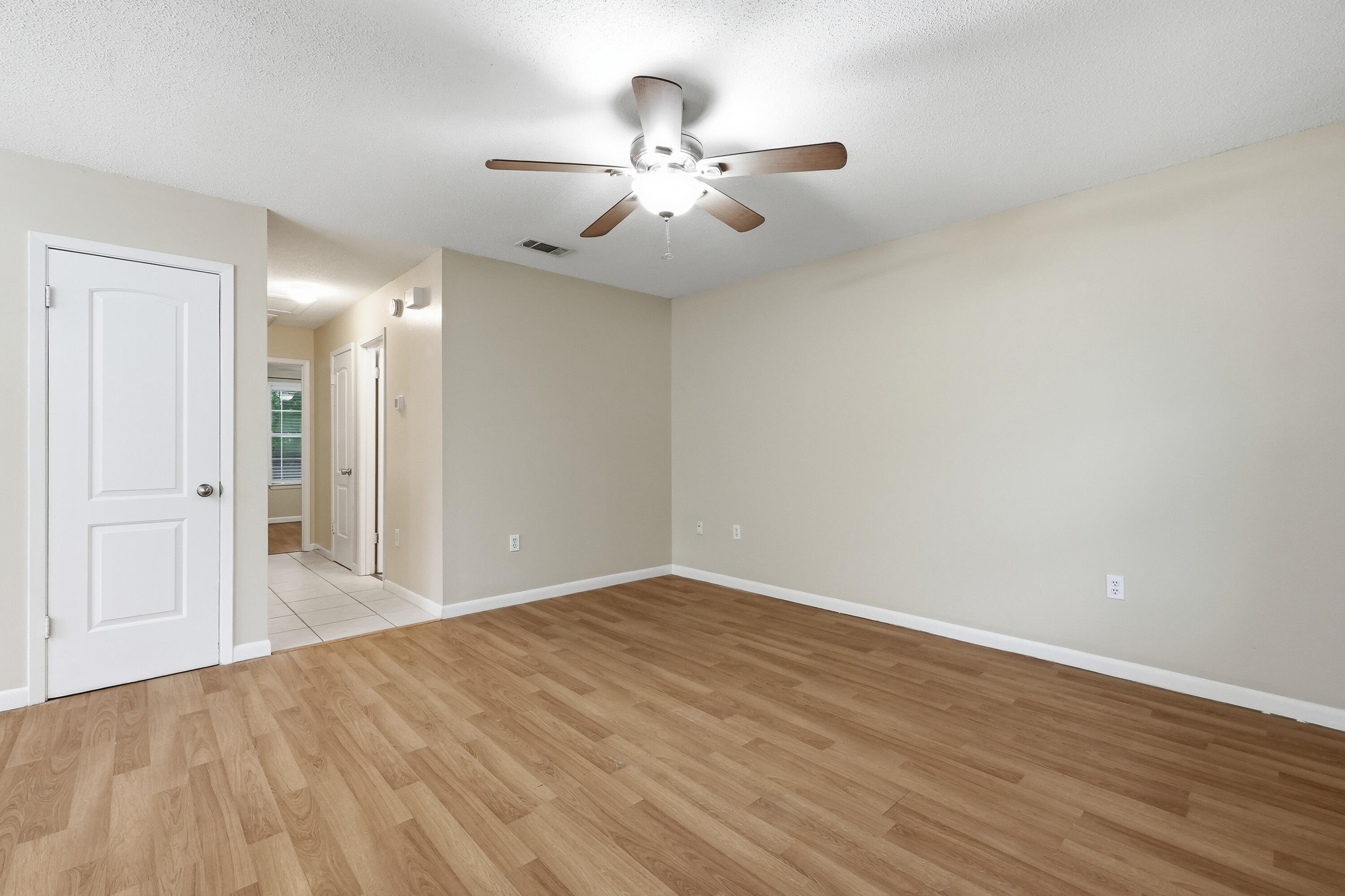 ROSEMONT - Residential Lease