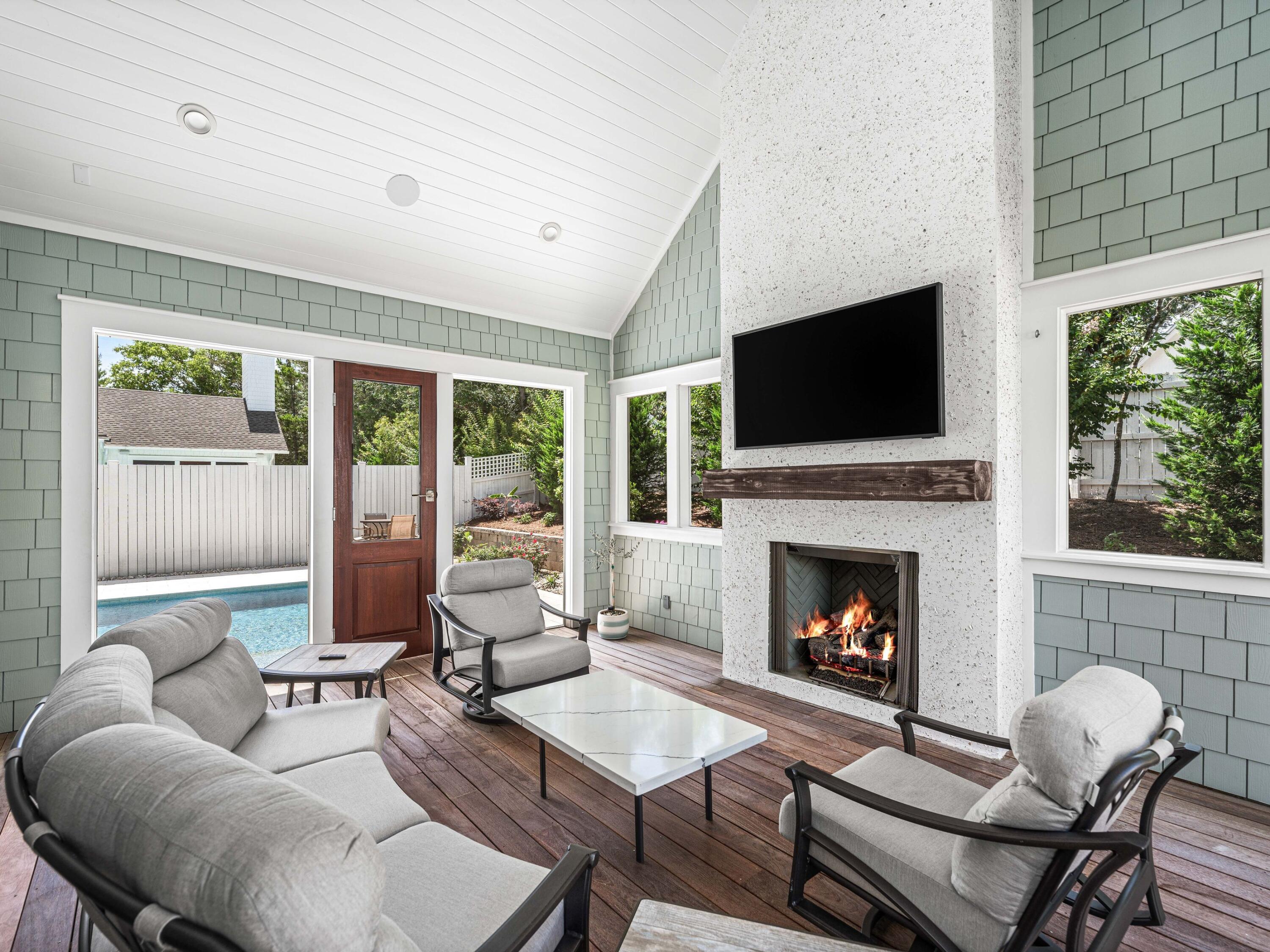 CAMP CREEK COVE - Residential