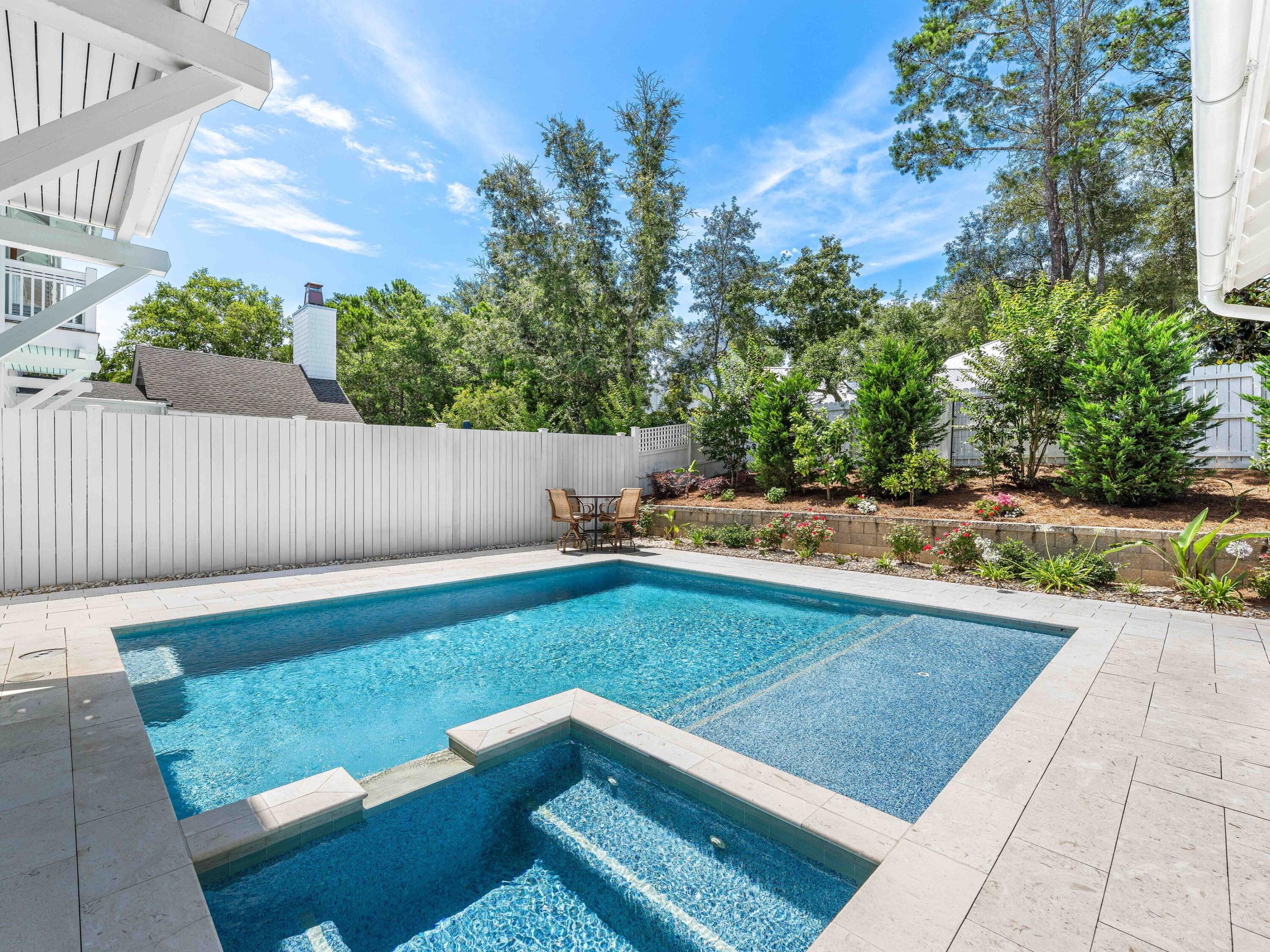 CAMP CREEK COVE - Residential