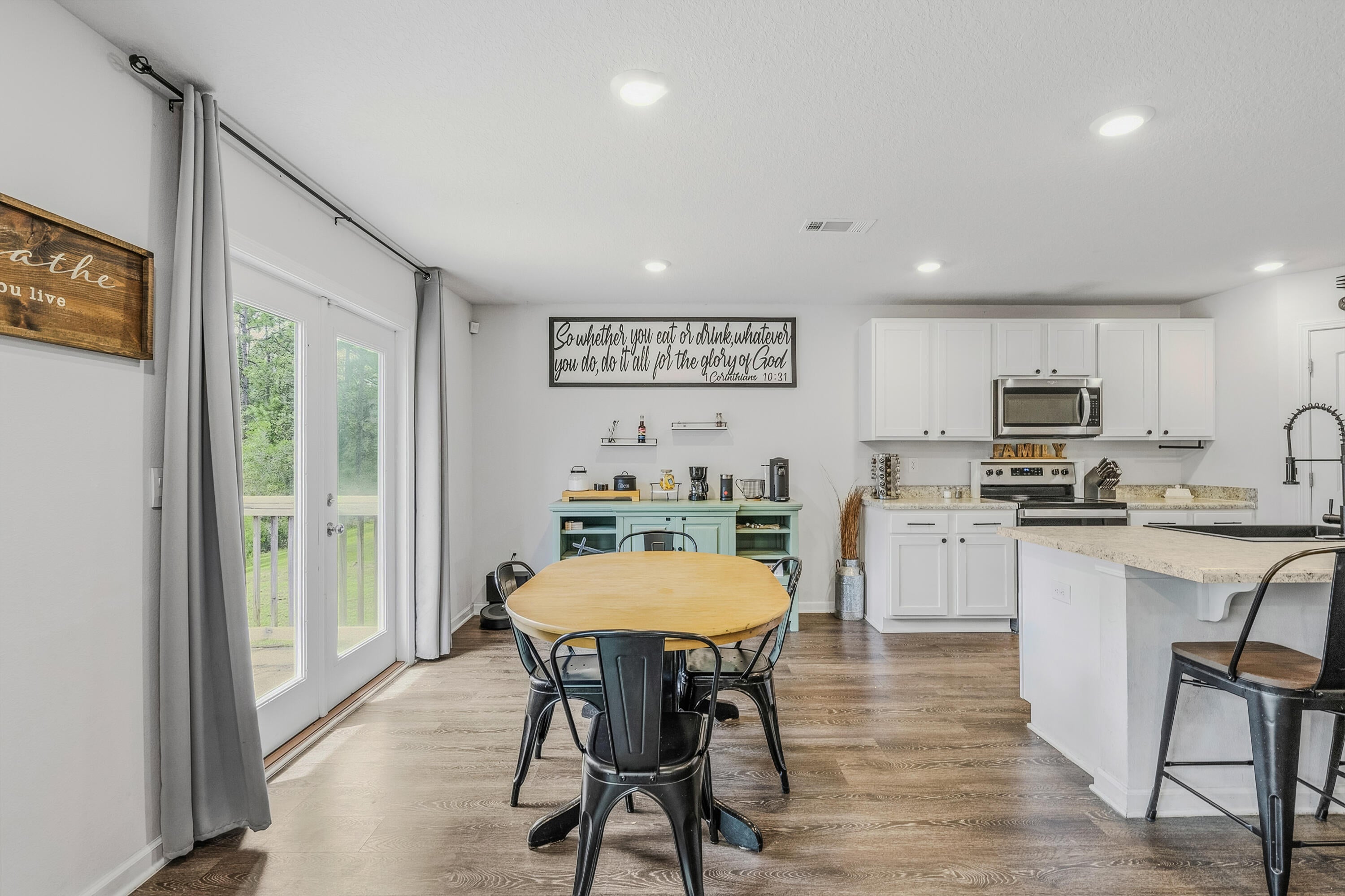 TIMBERLAND RIDGE - Residential