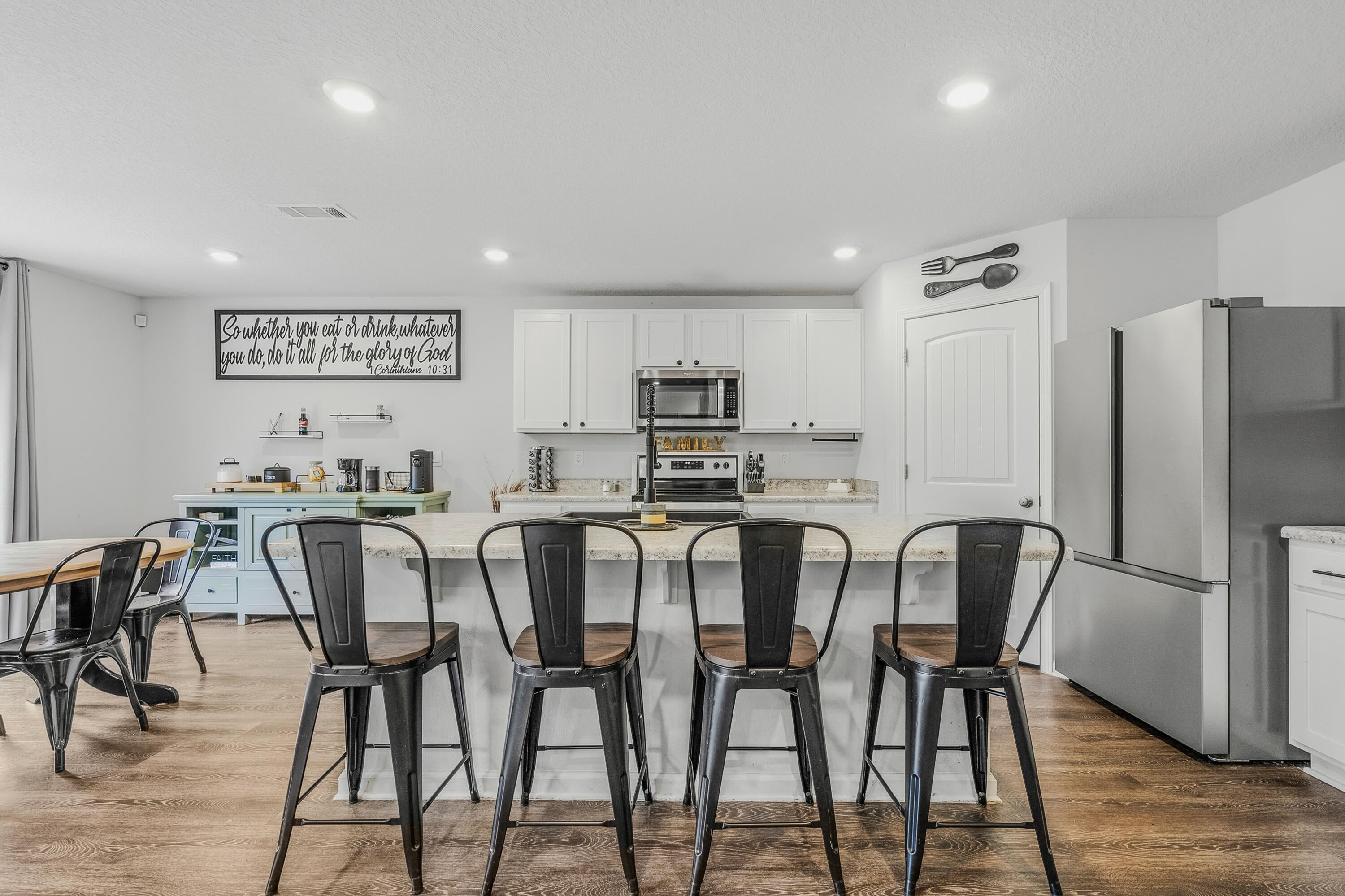 TIMBERLAND RIDGE - Residential