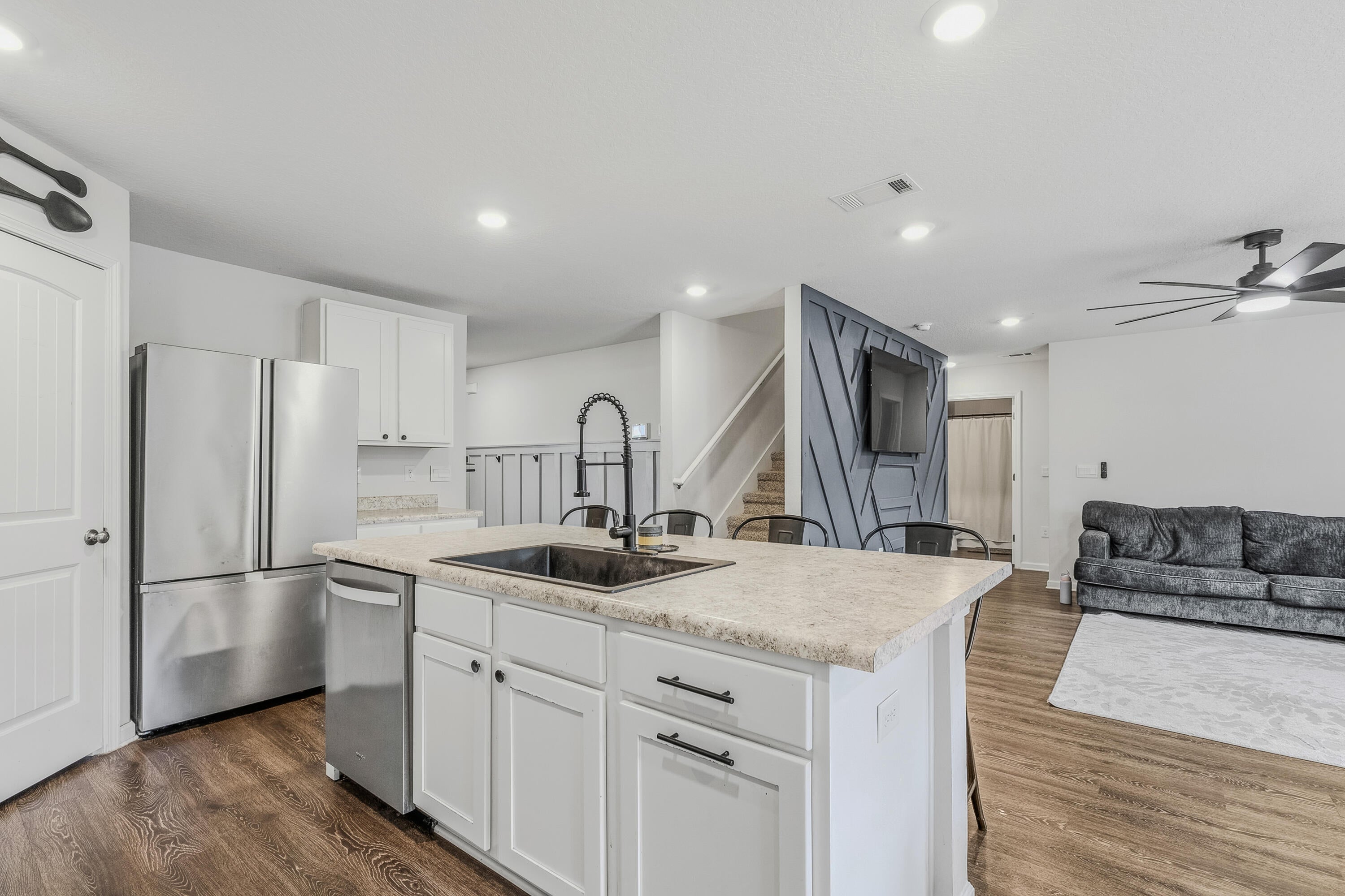 TIMBERLAND RIDGE - Residential