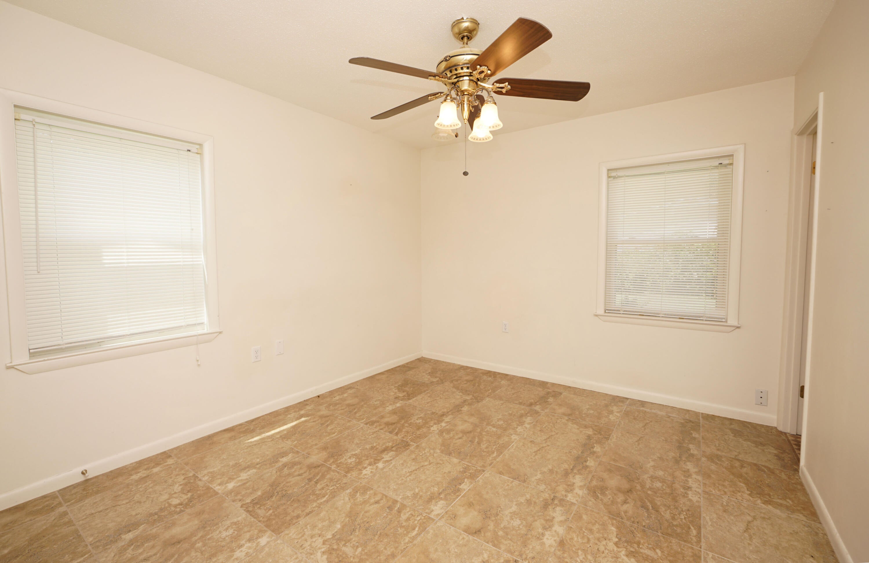 PORT DIXIE - Residential