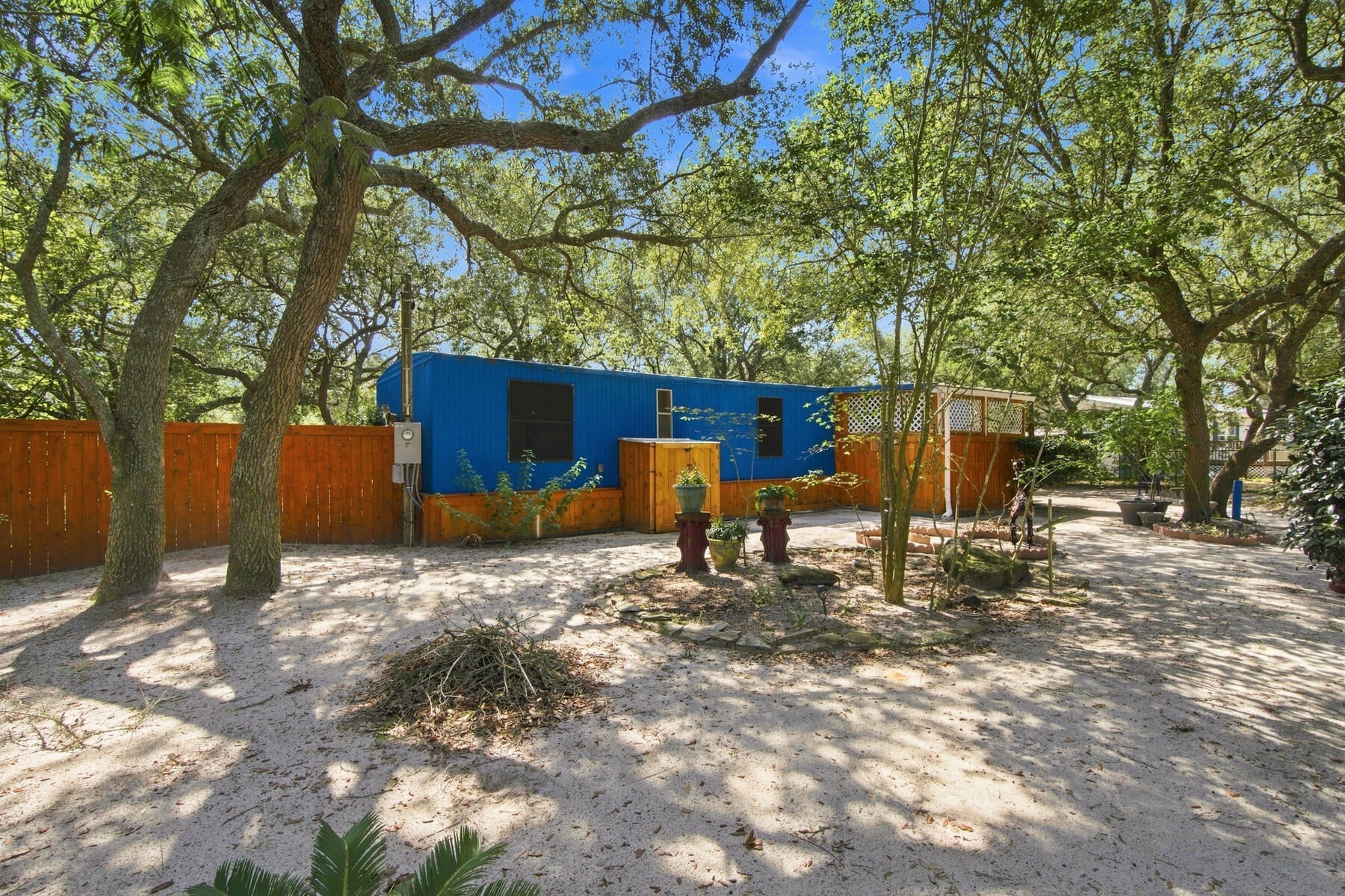 LEGEND WOODS ESTATES - Residential