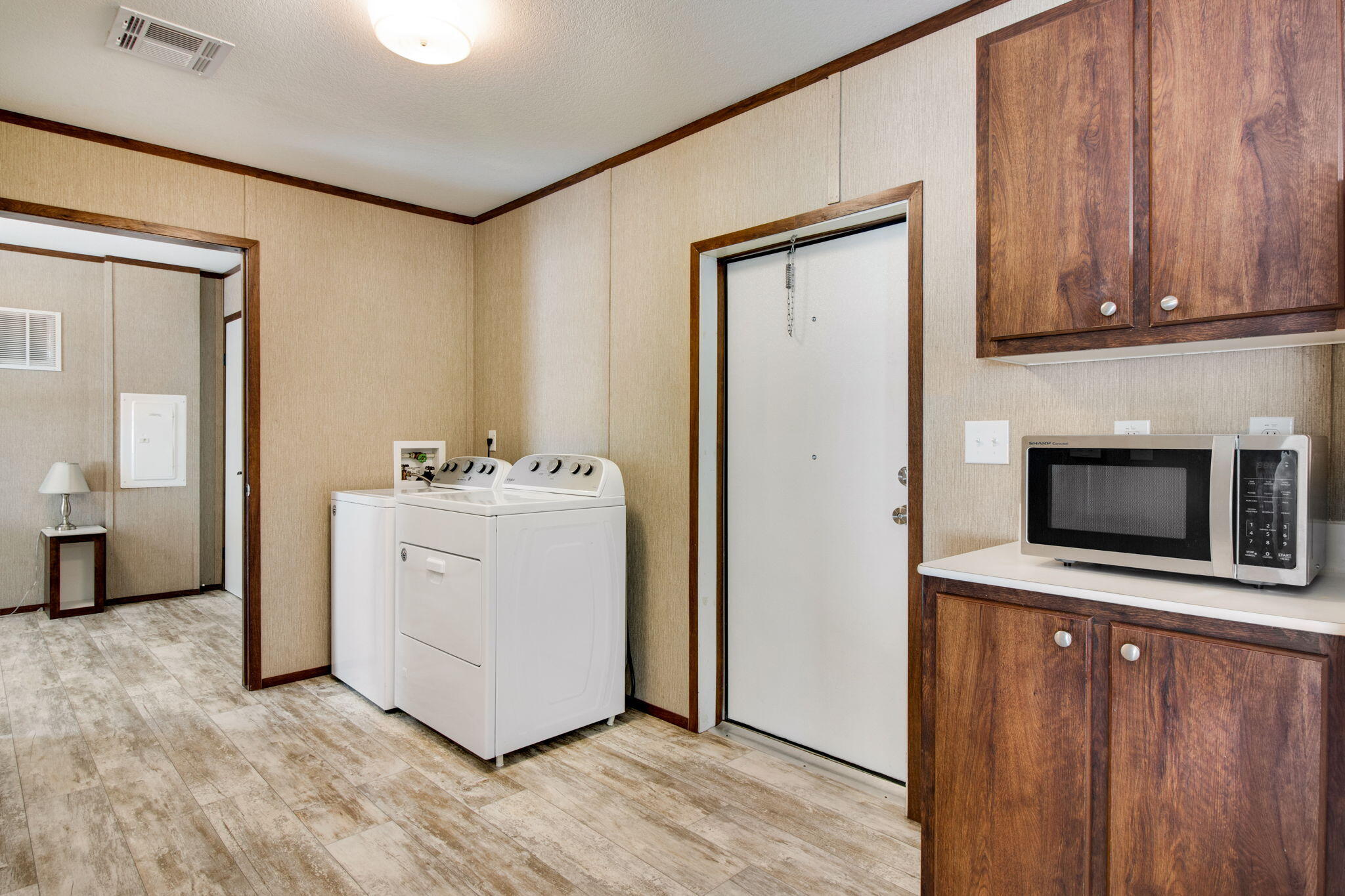 PEACHTREE FARMS UNREC - Residential Lease