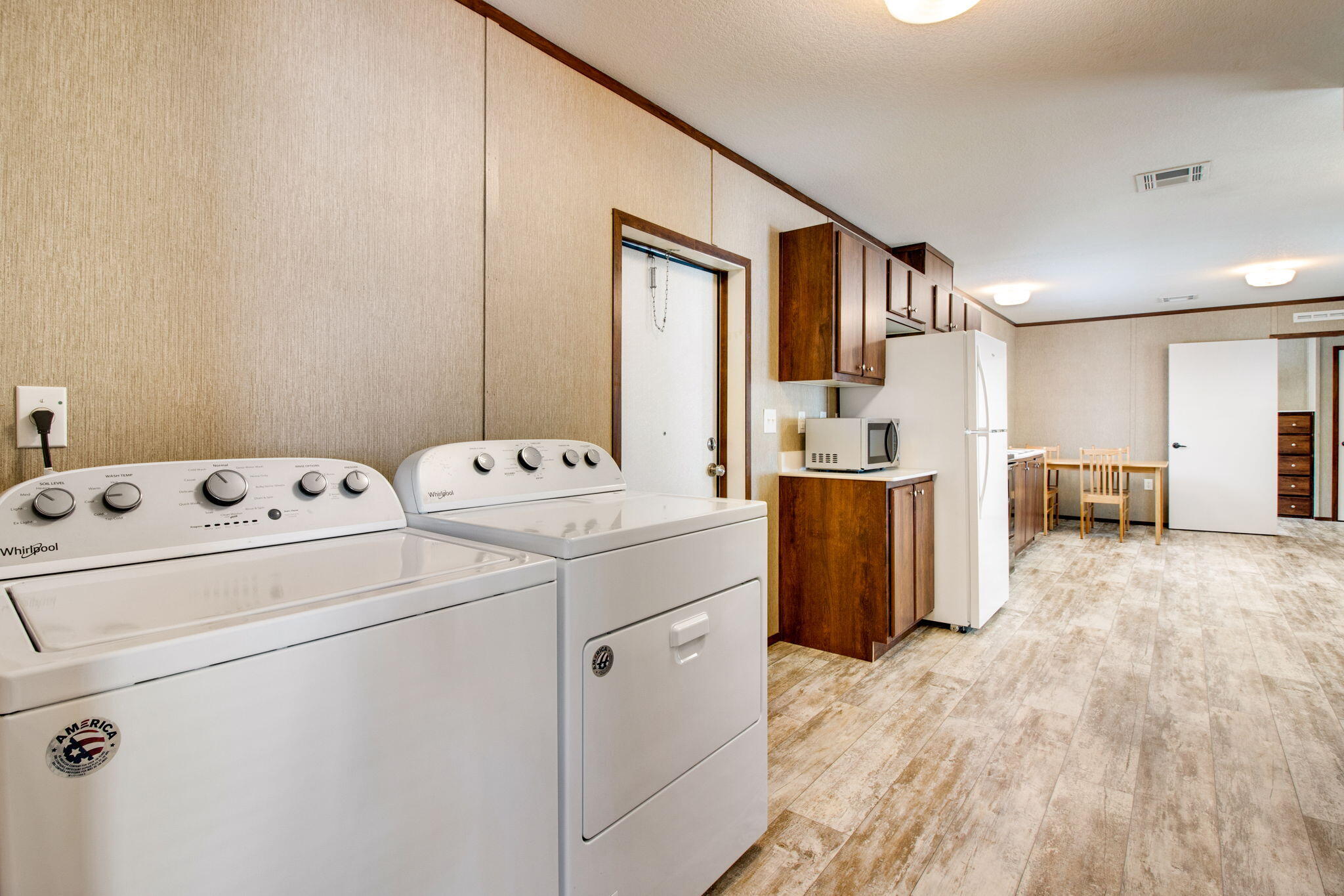 PEACHTREE FARMS UNREC - Residential Lease