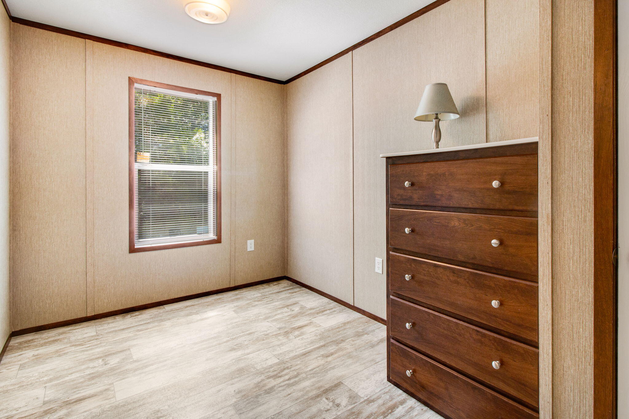 PEACHTREE FARMS UNREC - Residential Lease