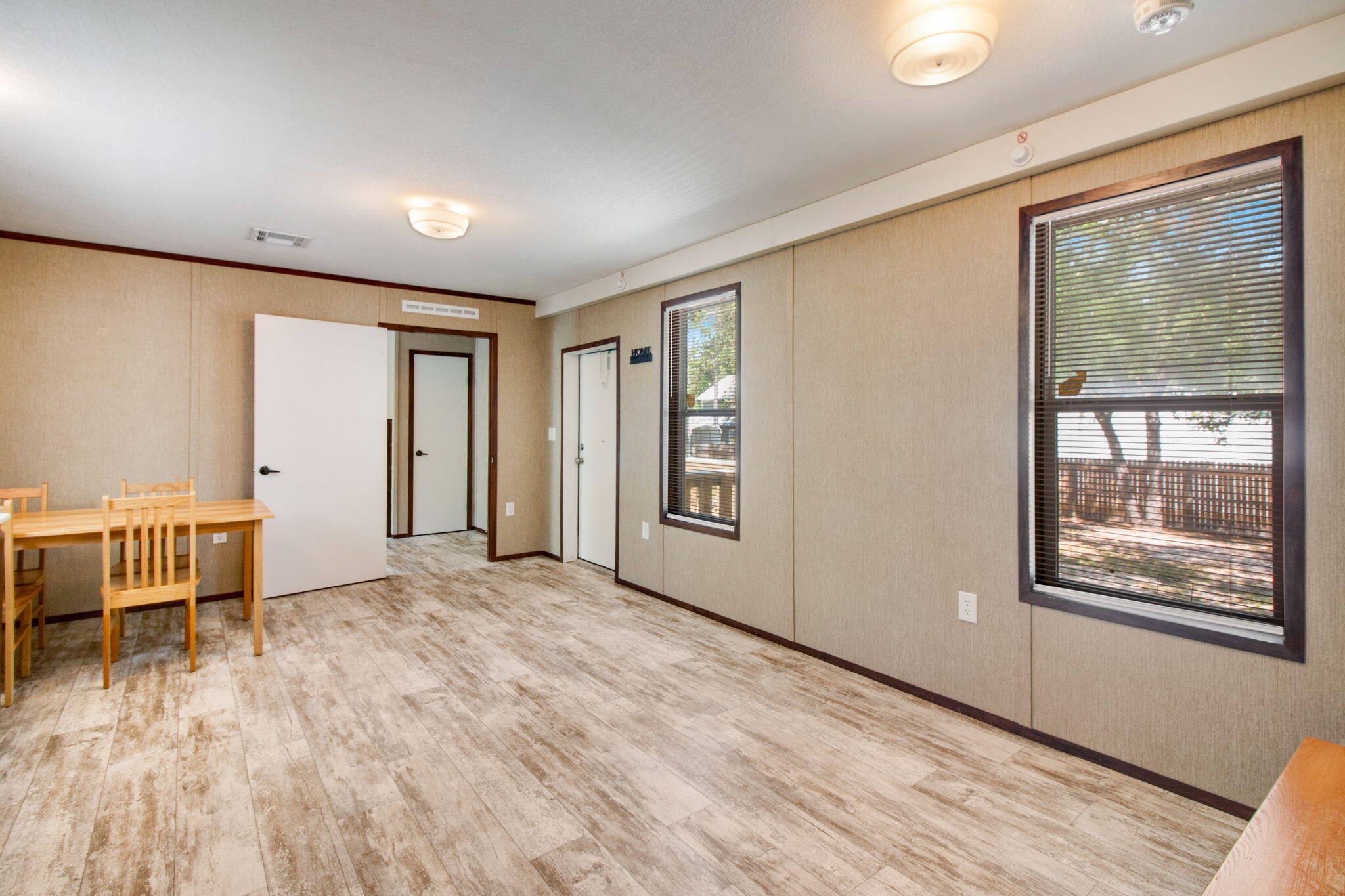 PEACHTREE FARMS UNREC - Residential Lease