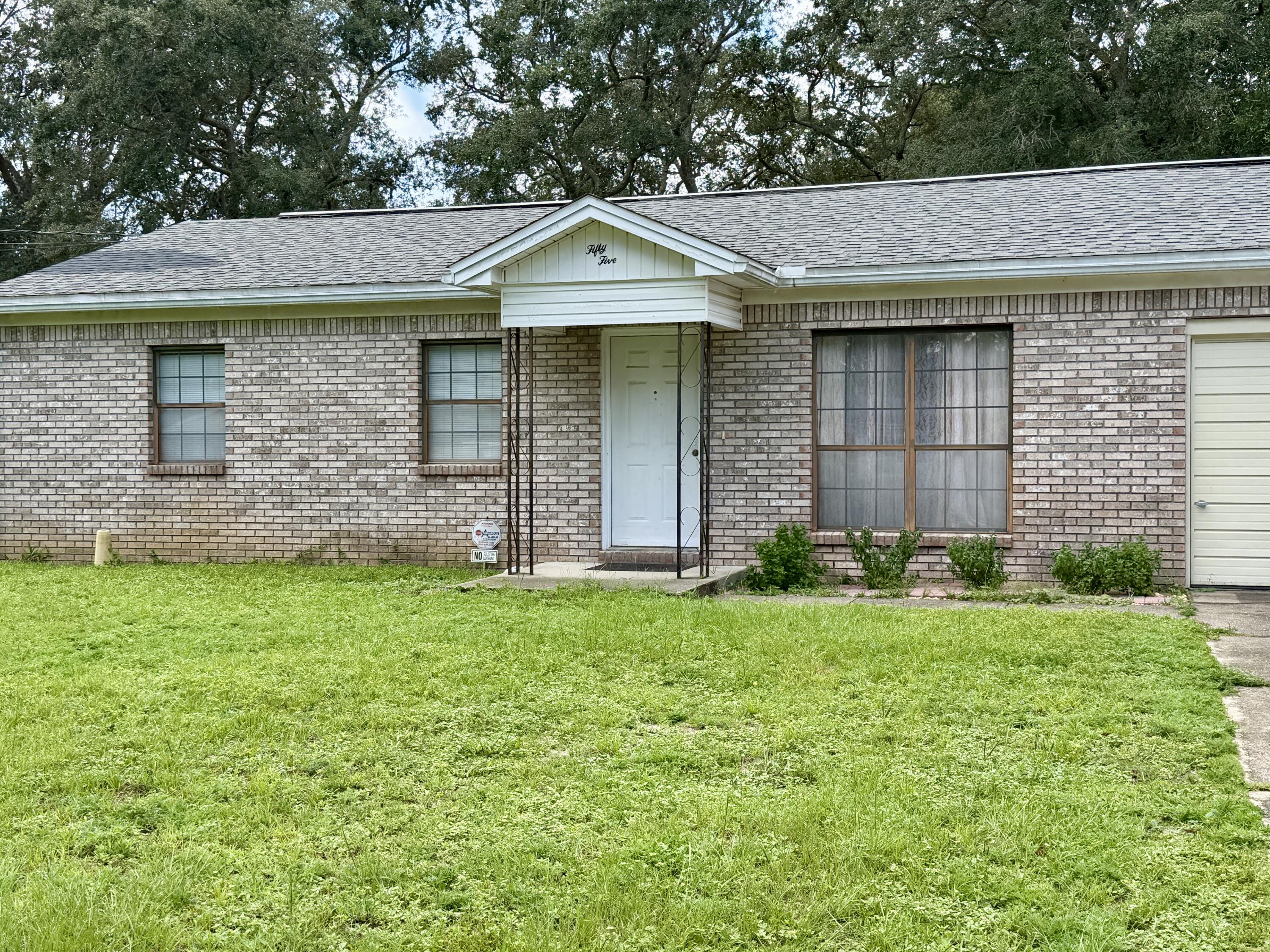 All brick 3 bedroom, 2 bath home in Shalimar. Effective date was changed to 1985 by property appraiser's office when home had updates to the property, to include the brick exterior! One car garage with auto-opener. No HOA. Great starter home or investment opportunity.