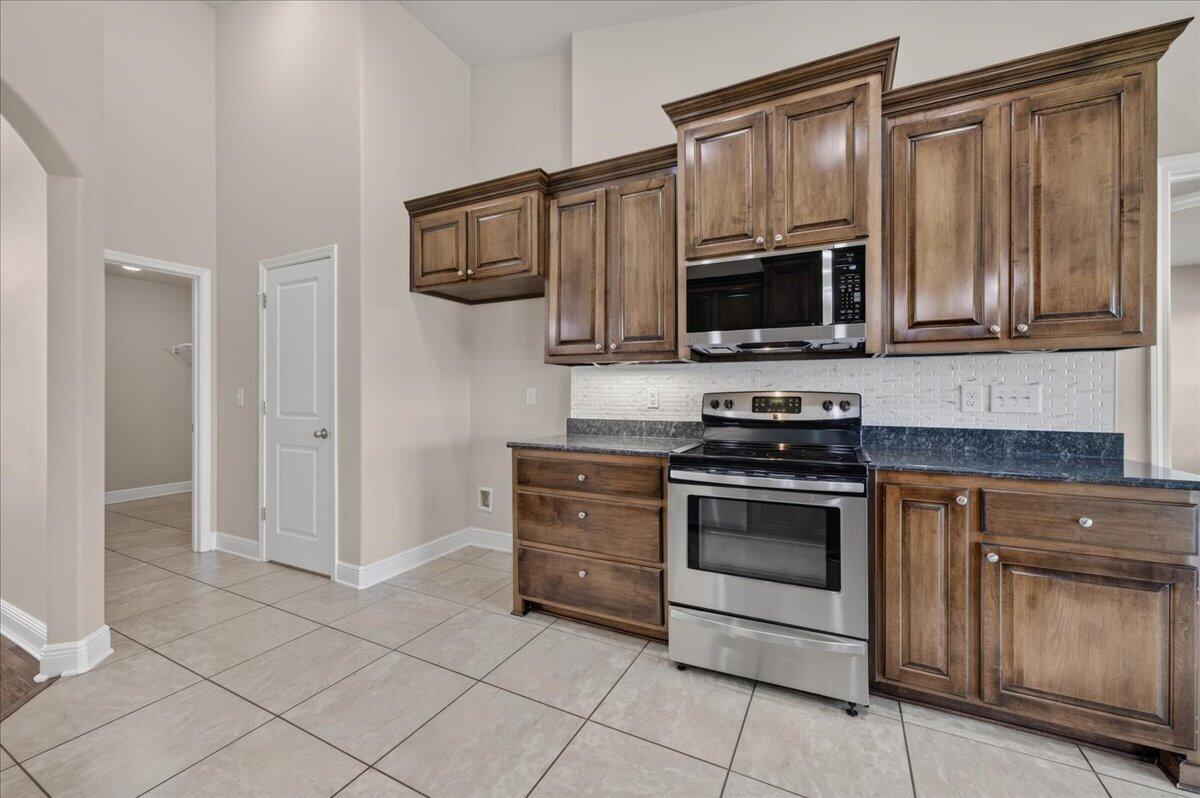 Holley-Cliff Estates - Residential
