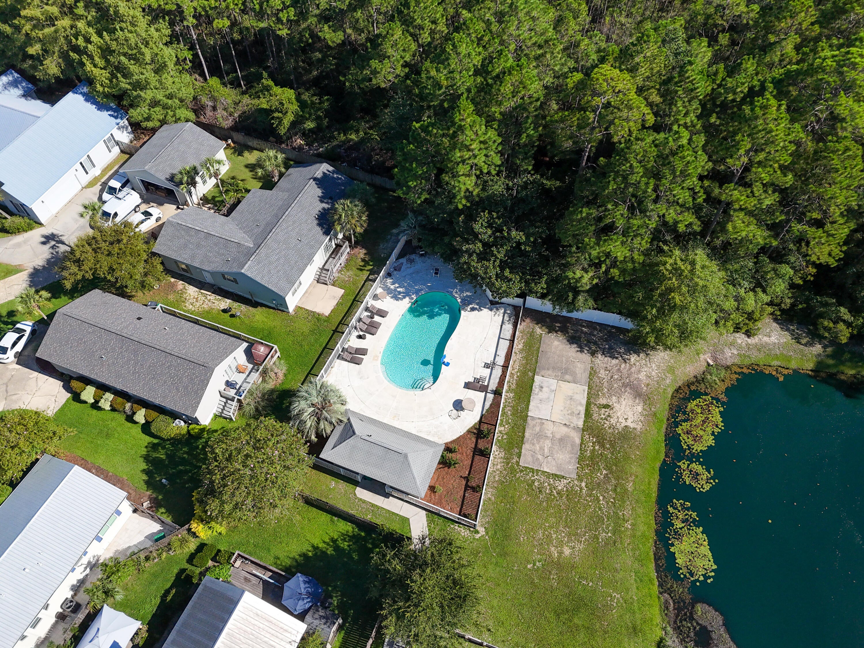 PALMETTO PLANTATION - Residential