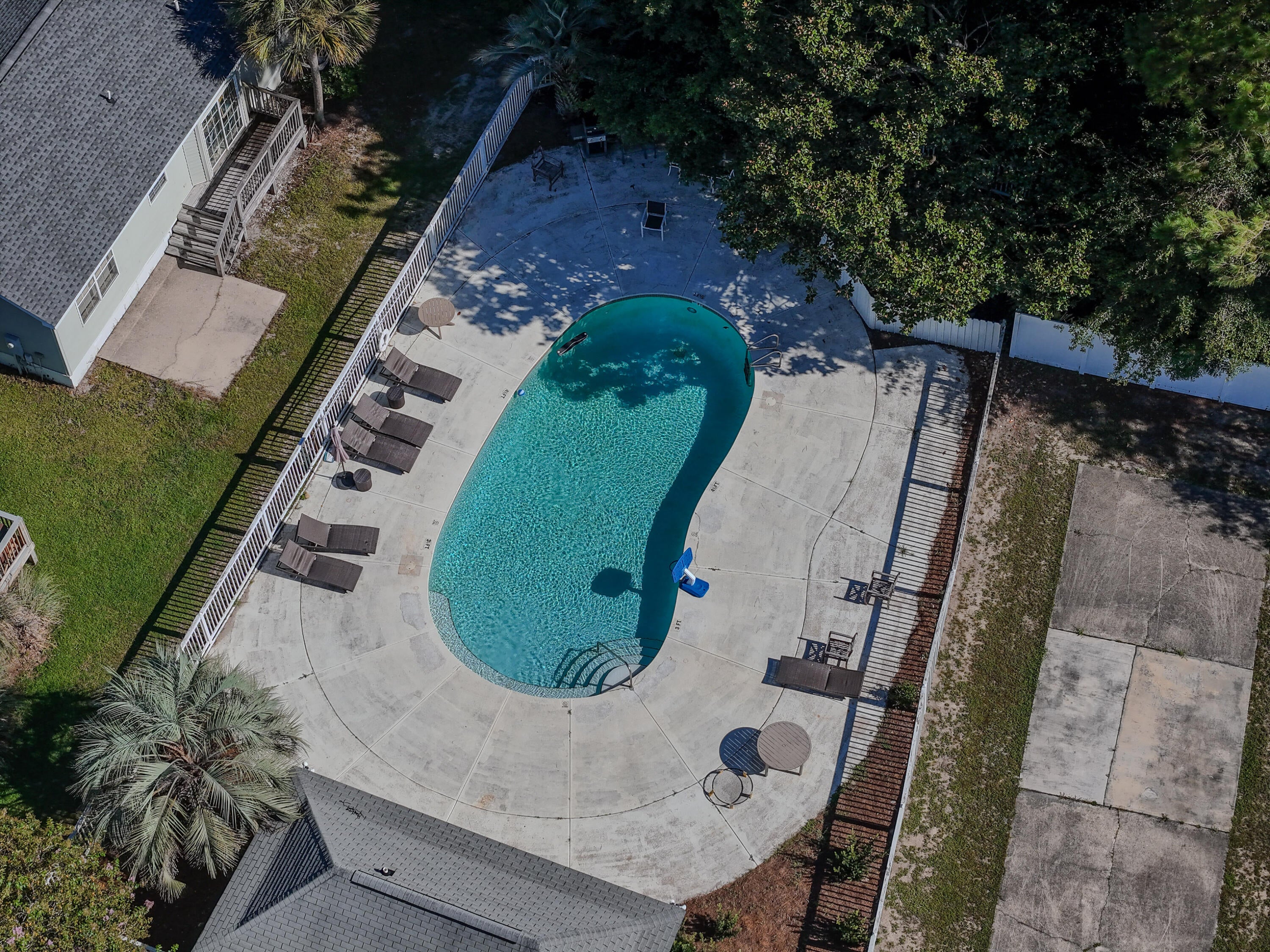 PALMETTO PLANTATION - Residential