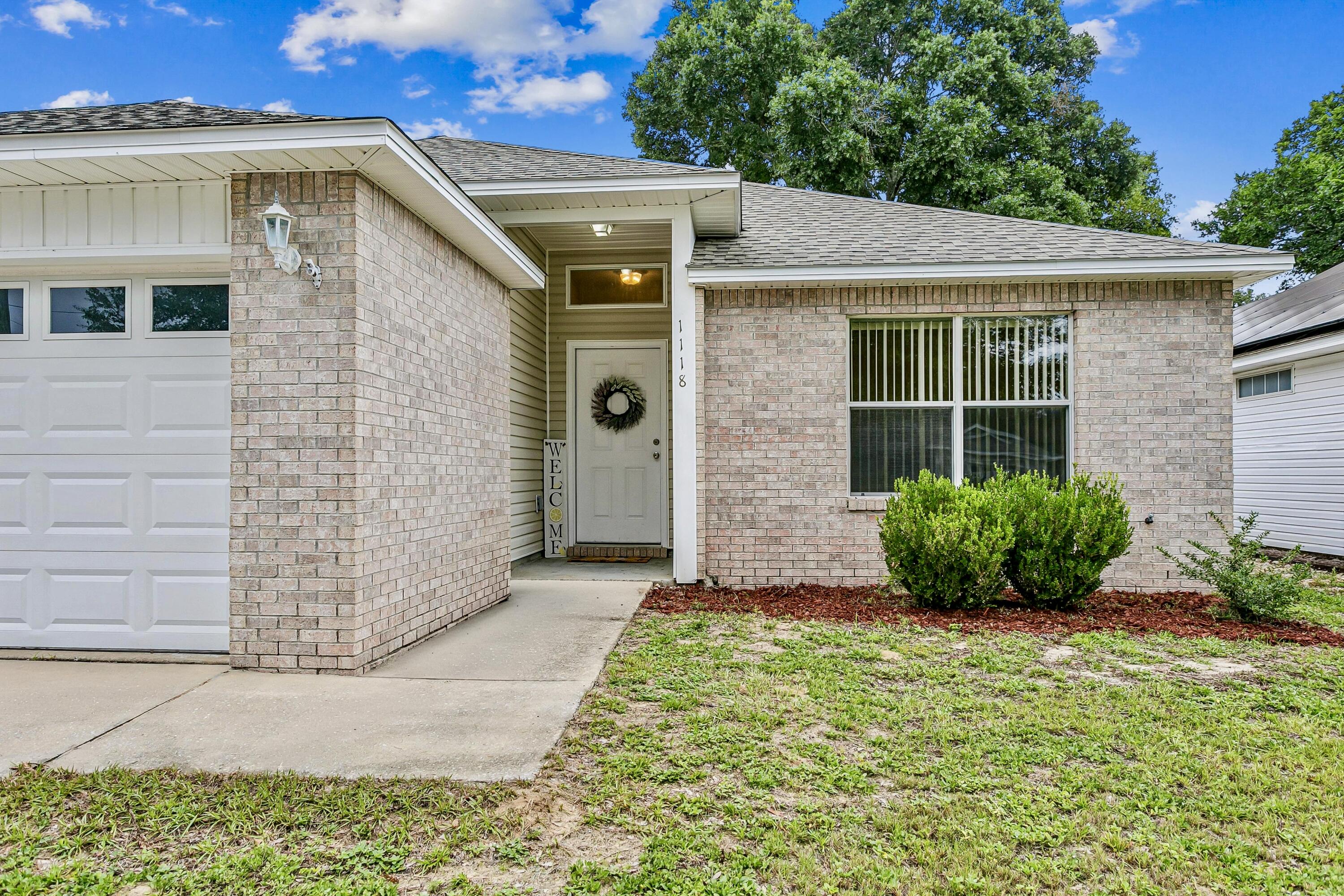 CREEKSIDE - Residential