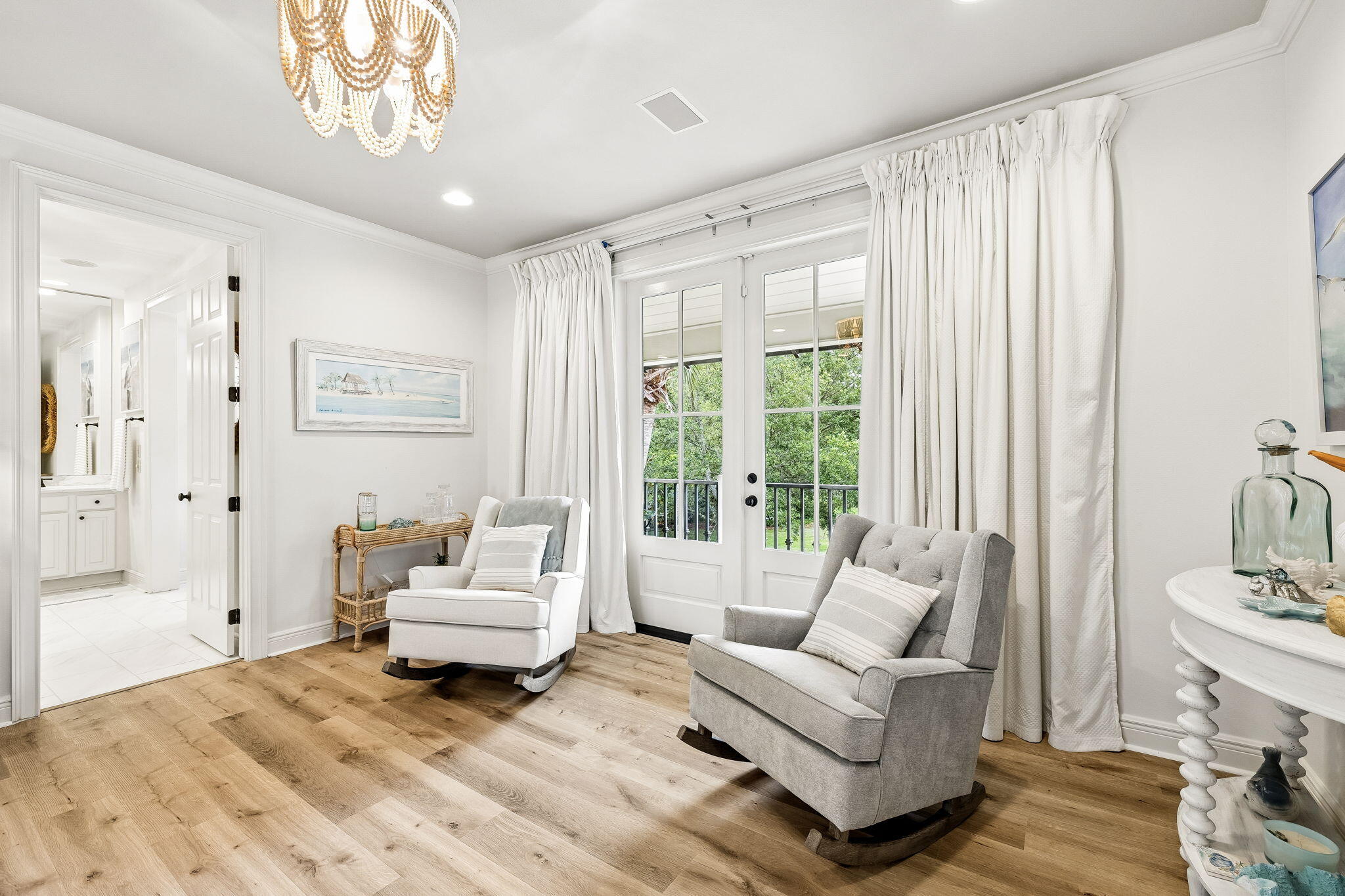 BAYTOWNE AVE EAST - Residential
