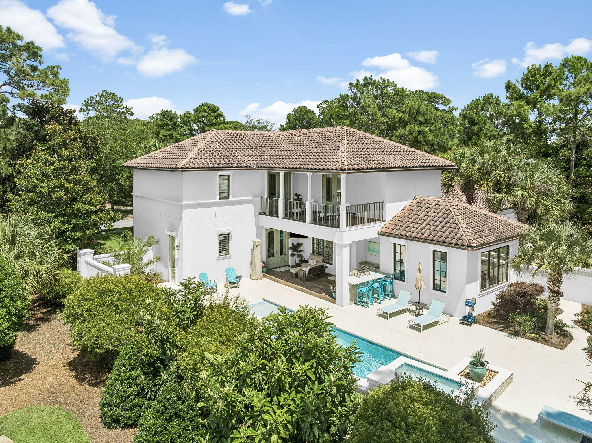 BAYTOWNE AVE EAST - Residential