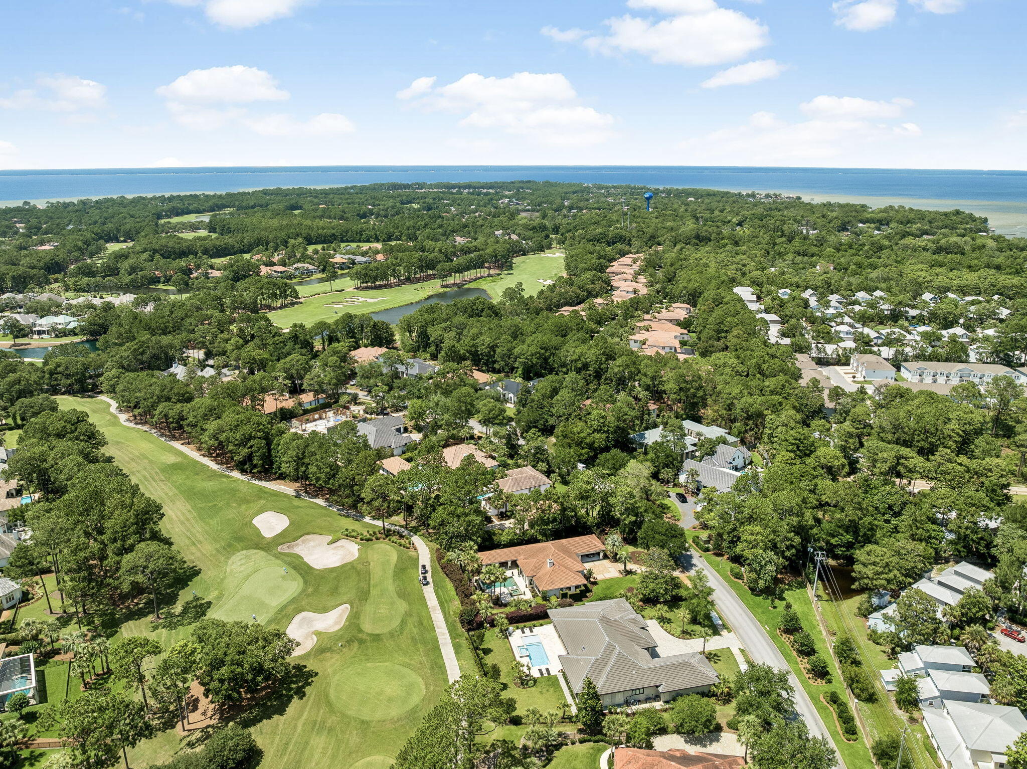 BAYTOWNE AVE EAST - Residential