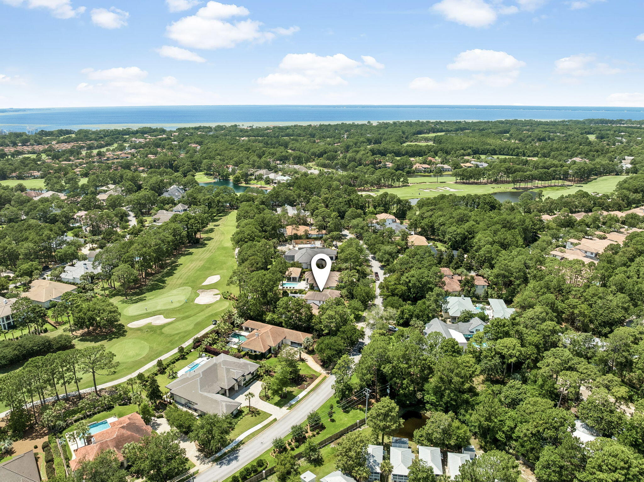 BAYTOWNE AVE EAST - Residential