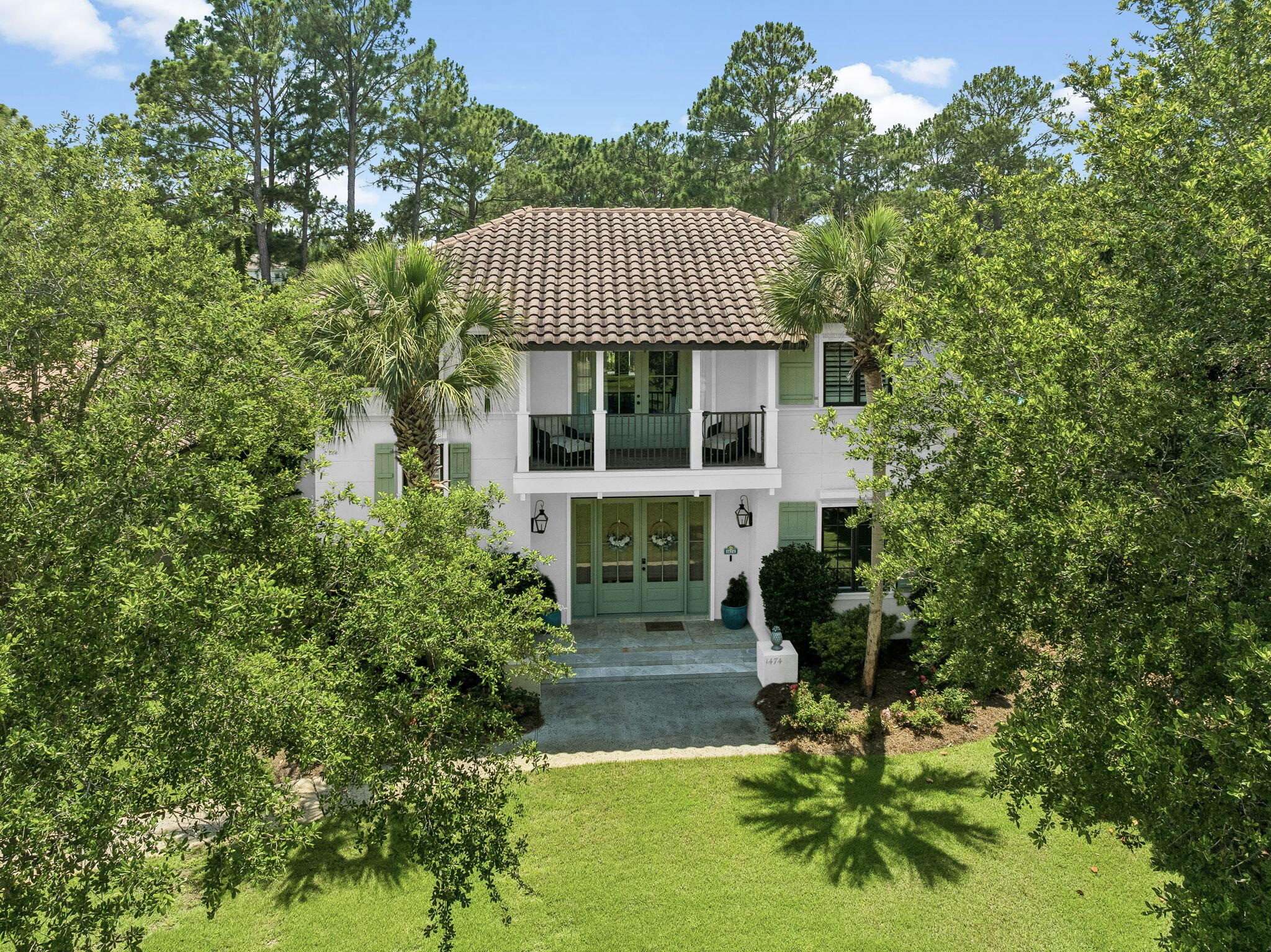 BAYTOWNE AVE EAST - Residential