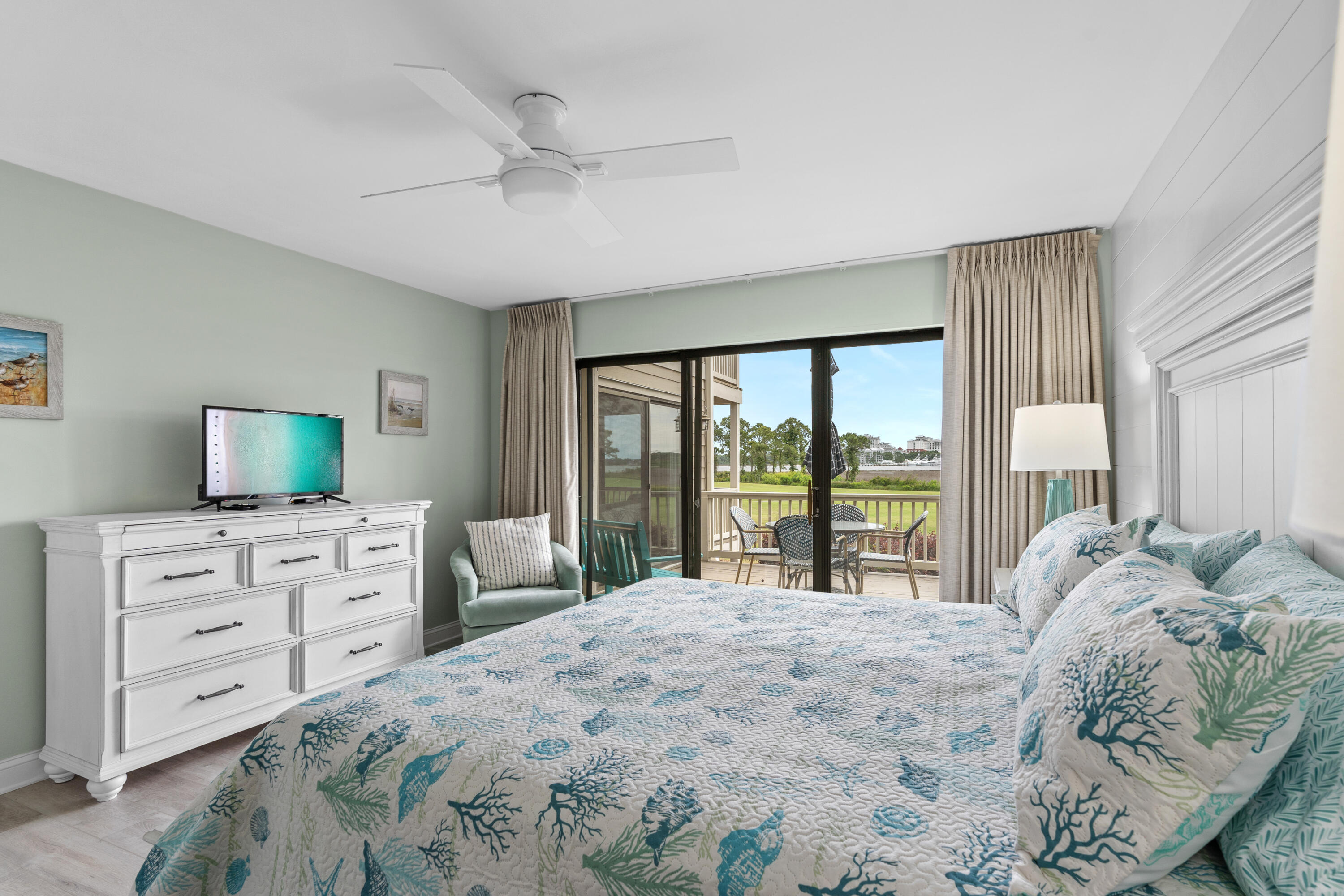 HARBOUR POINT CONDO - Residential Lease
