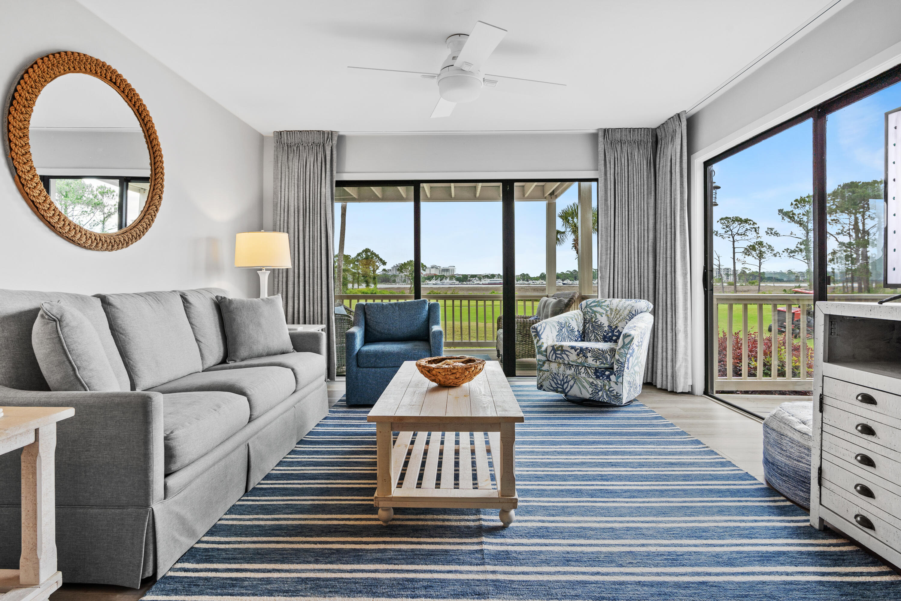 HARBOUR POINT CONDO - Residential Lease