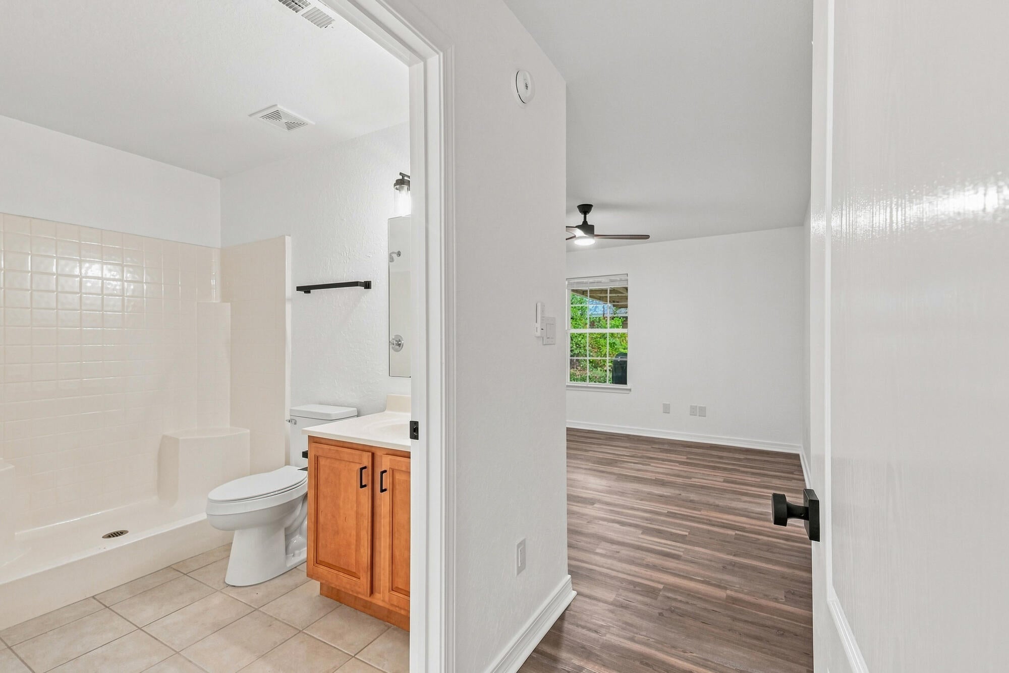 PARADISE BEACH S/D - Residential