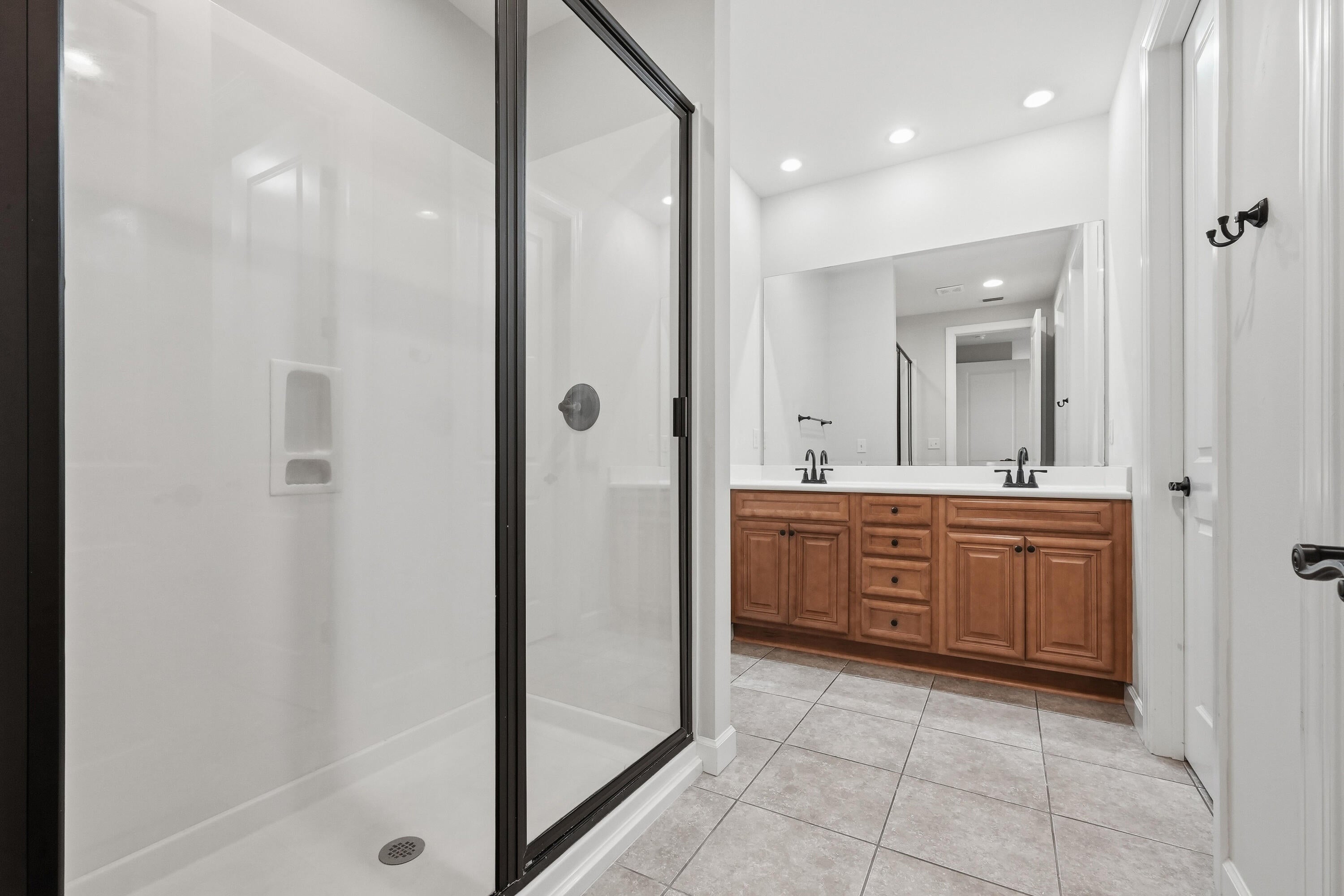 MARINA LANDING - Residential Lease