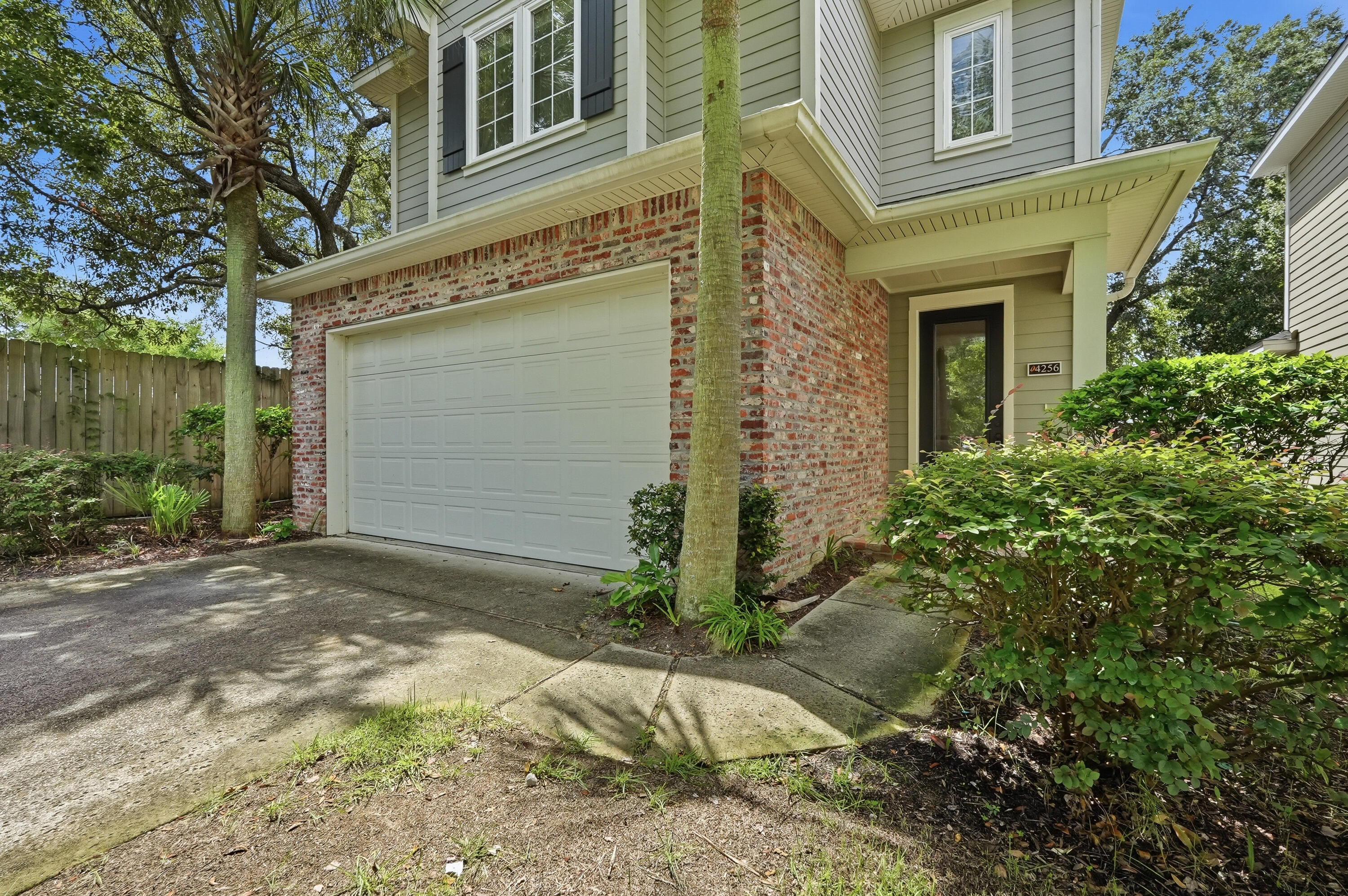 MARINA LANDING - Residential Lease