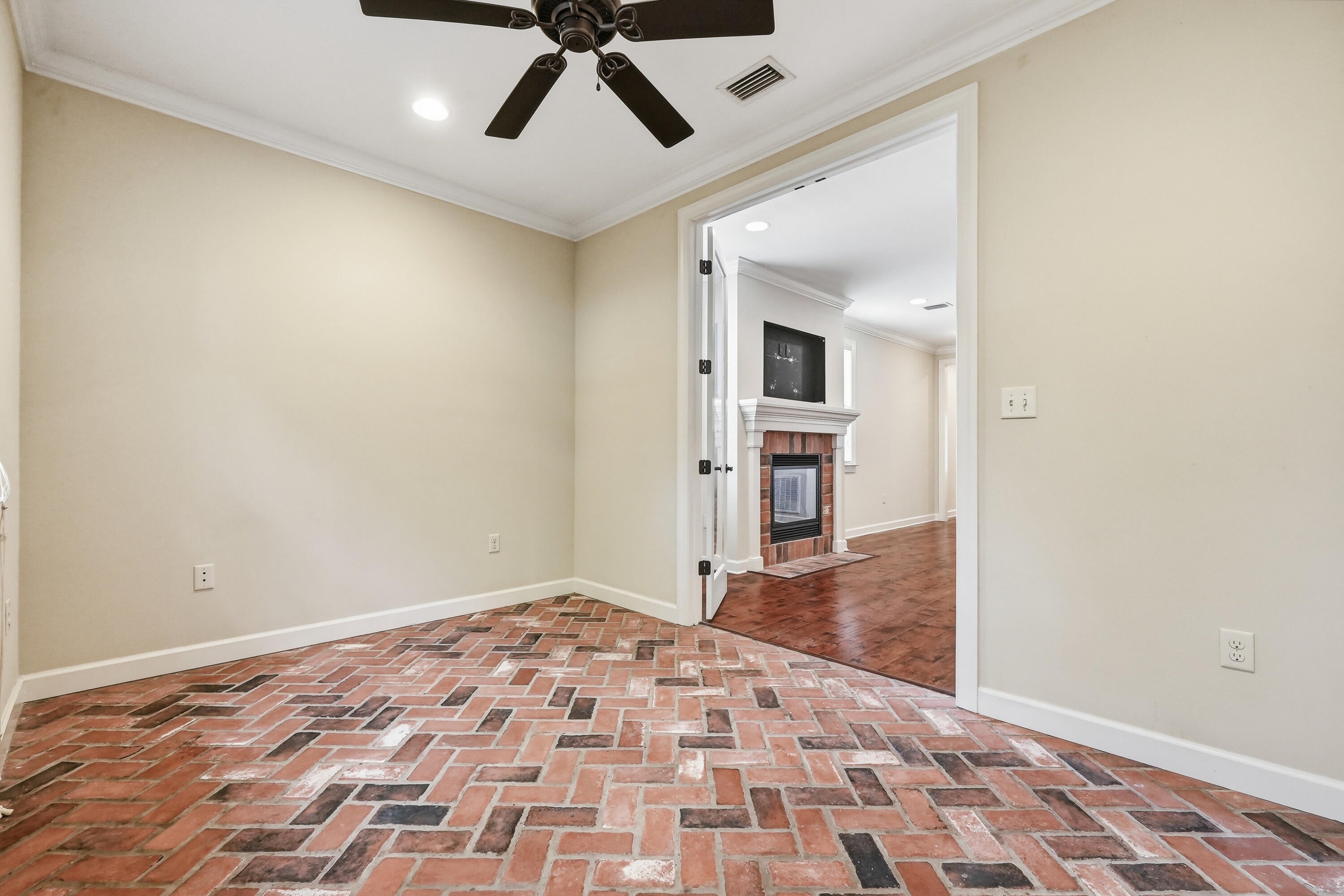 MARINA LANDING - Residential Lease