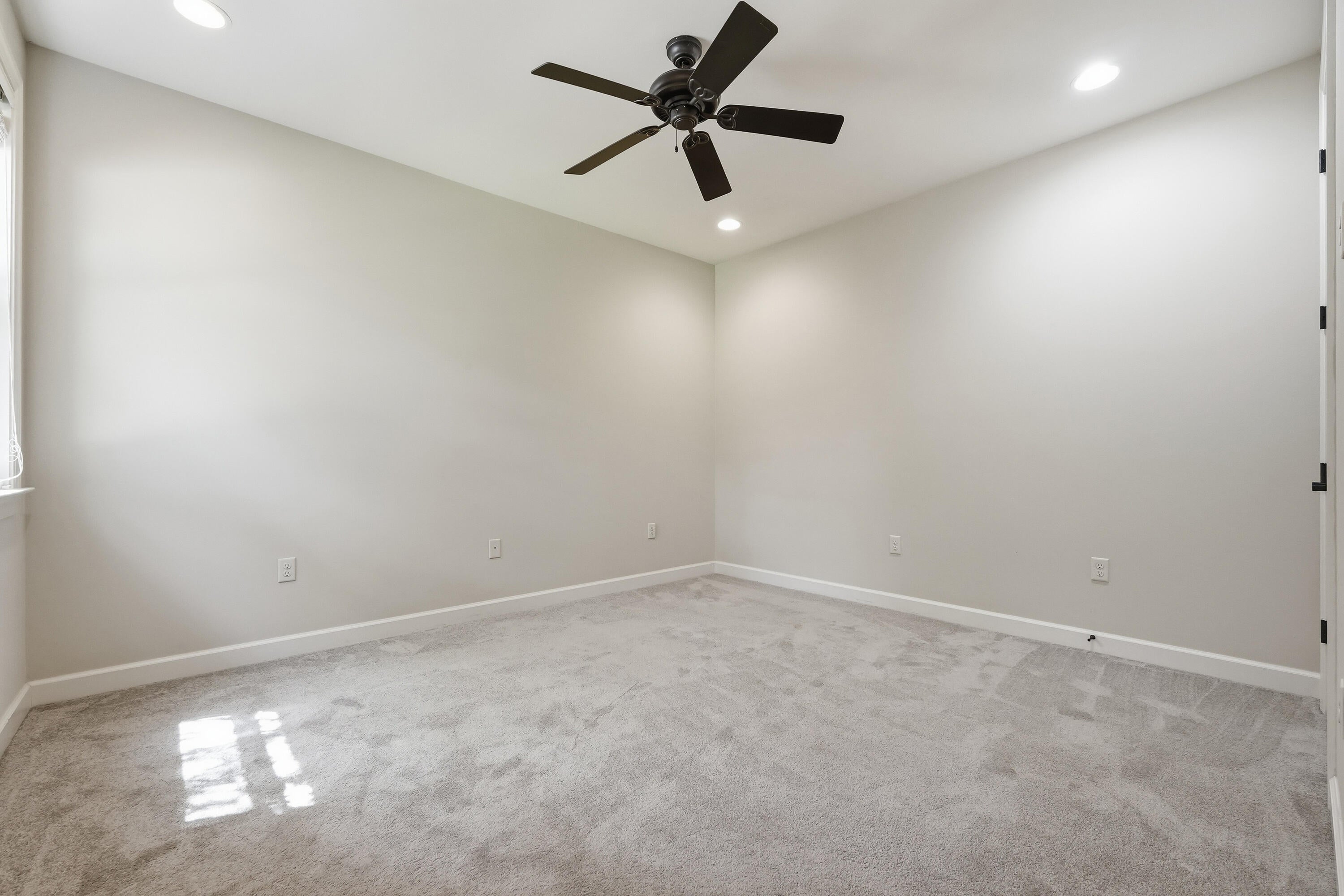 MARINA LANDING - Residential Lease