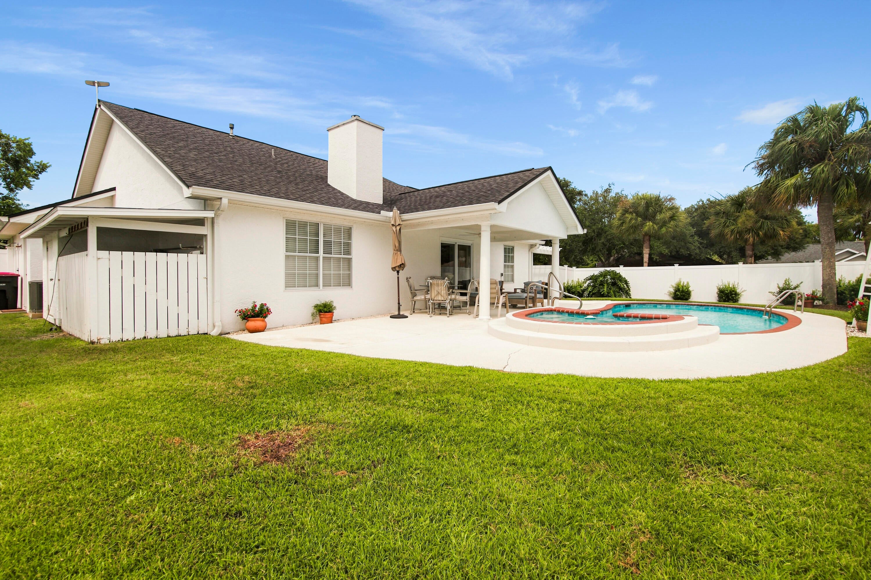 SUMMER BREEZE PH 1 - Residential
