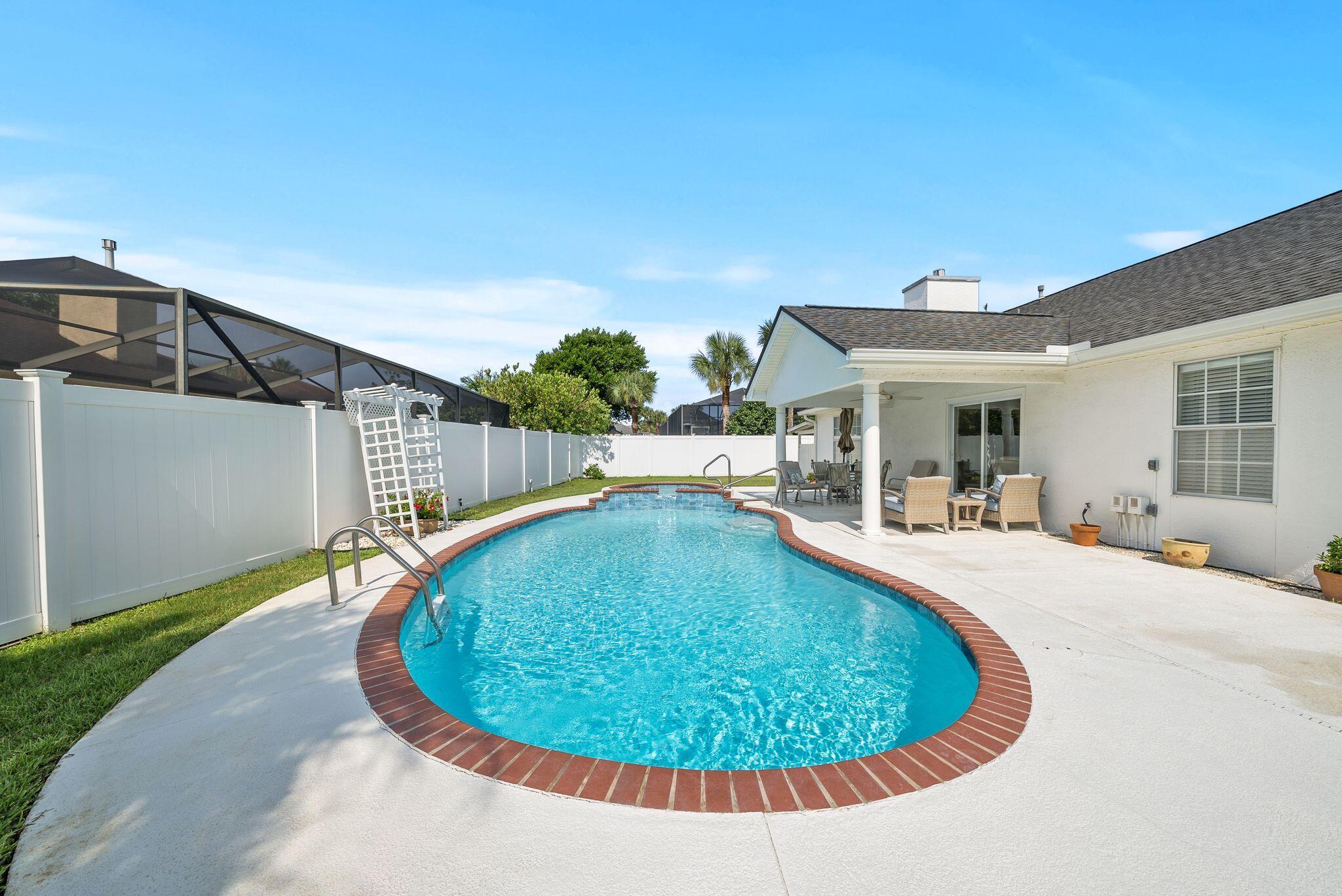 SUMMER BREEZE PH 1 - Residential