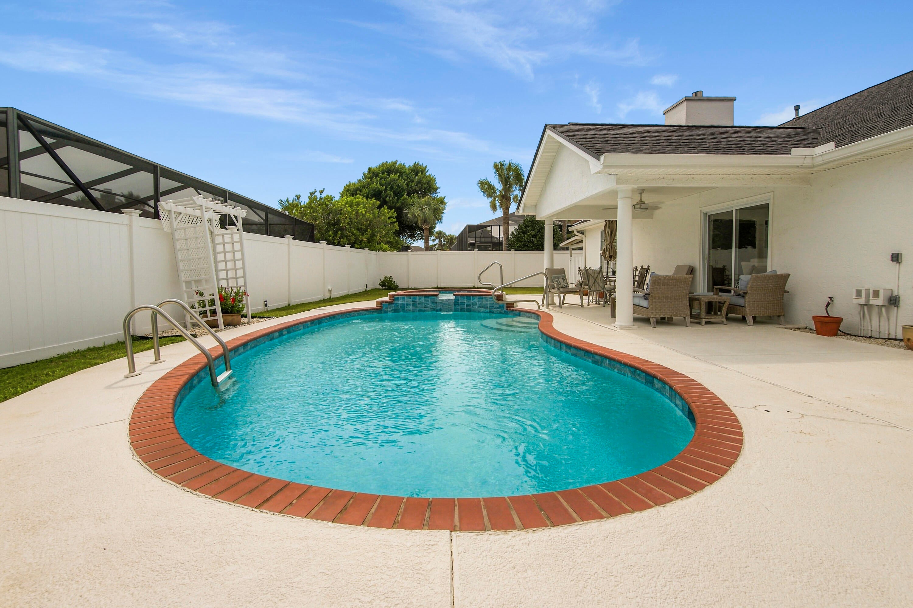 SUMMER BREEZE PH 1 - Residential