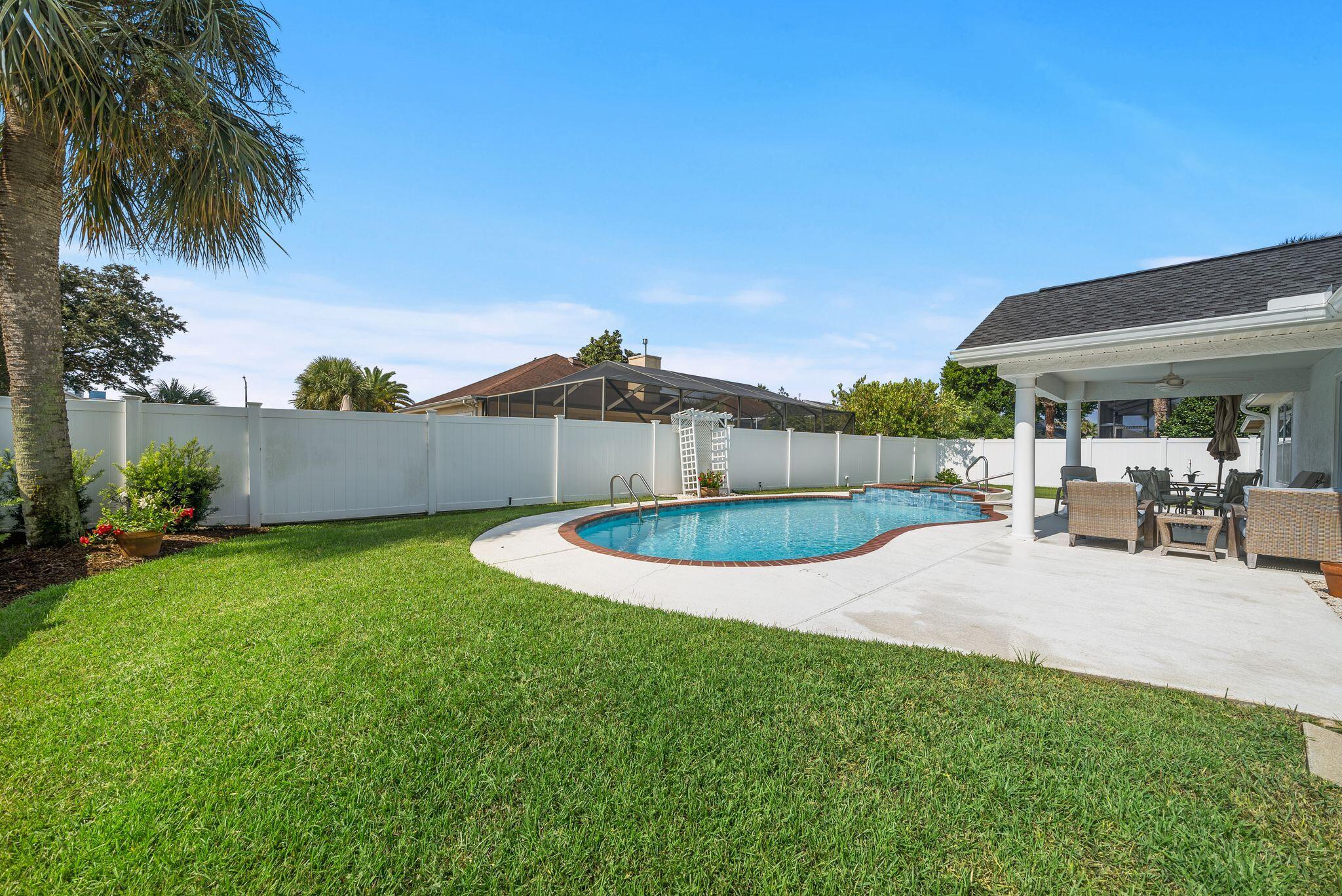 SUMMER BREEZE PH 1 - Residential