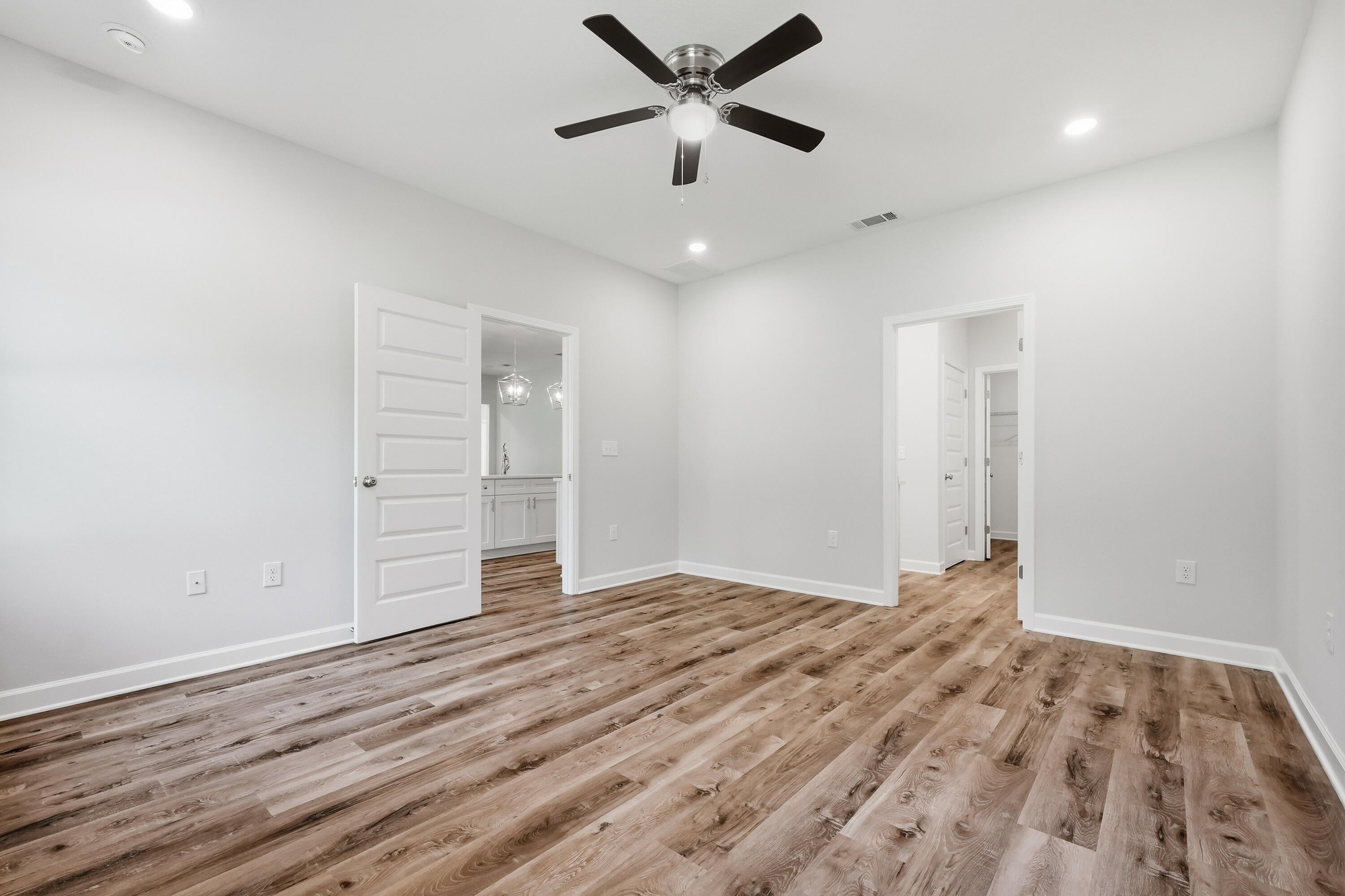 COUNTRY BREEZE - Residential