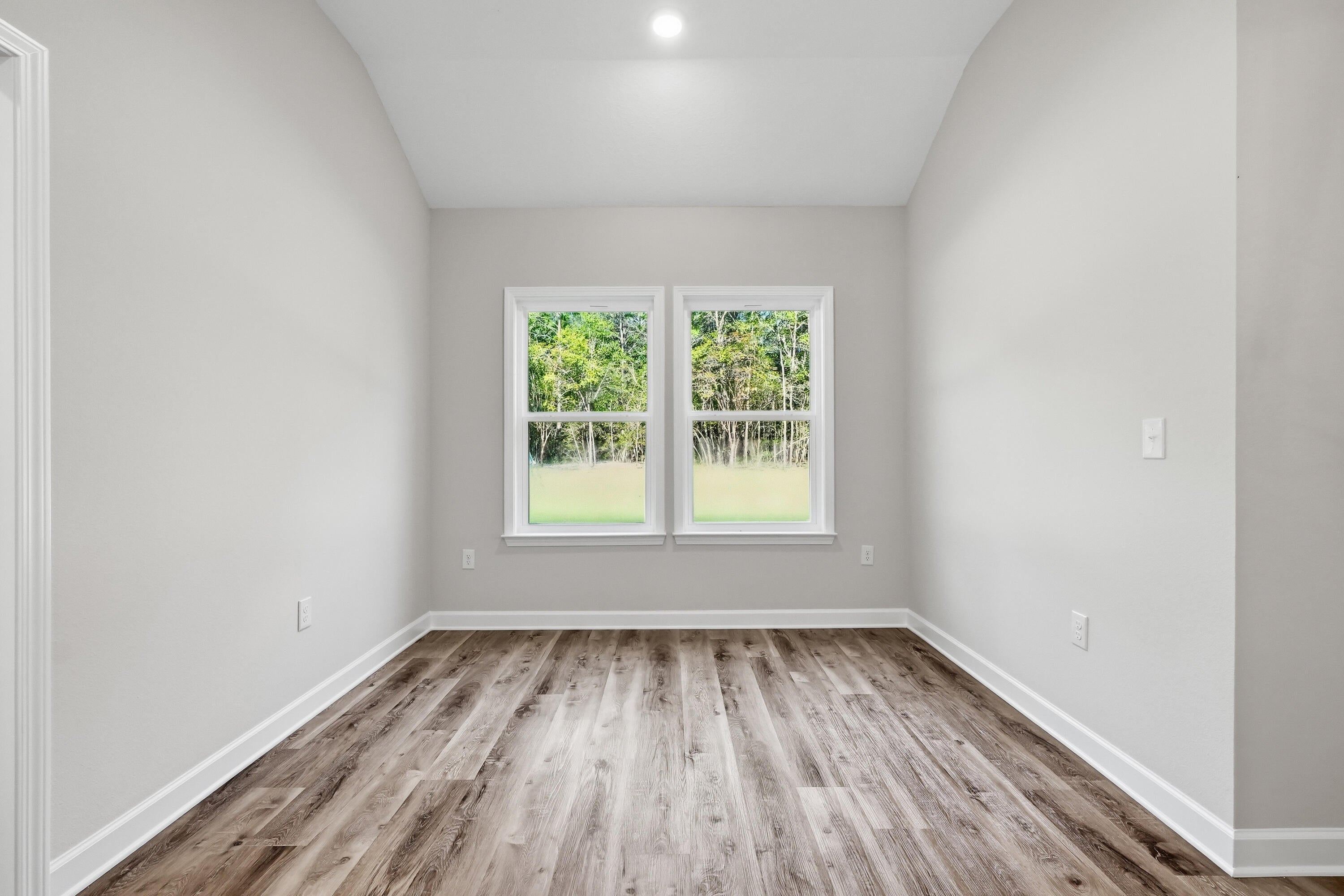 COUNTRY BREEZE - Residential