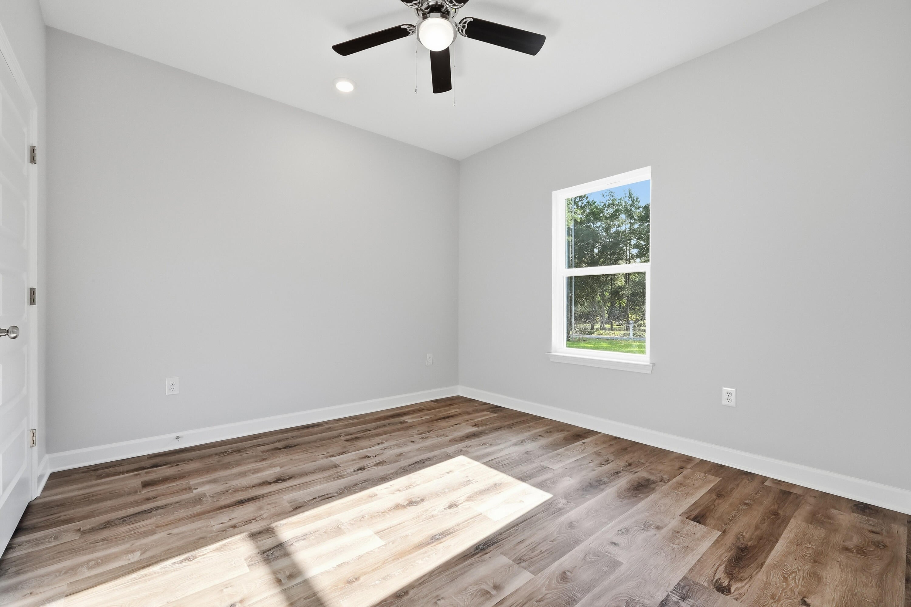 COUNTRY BREEZE - Residential