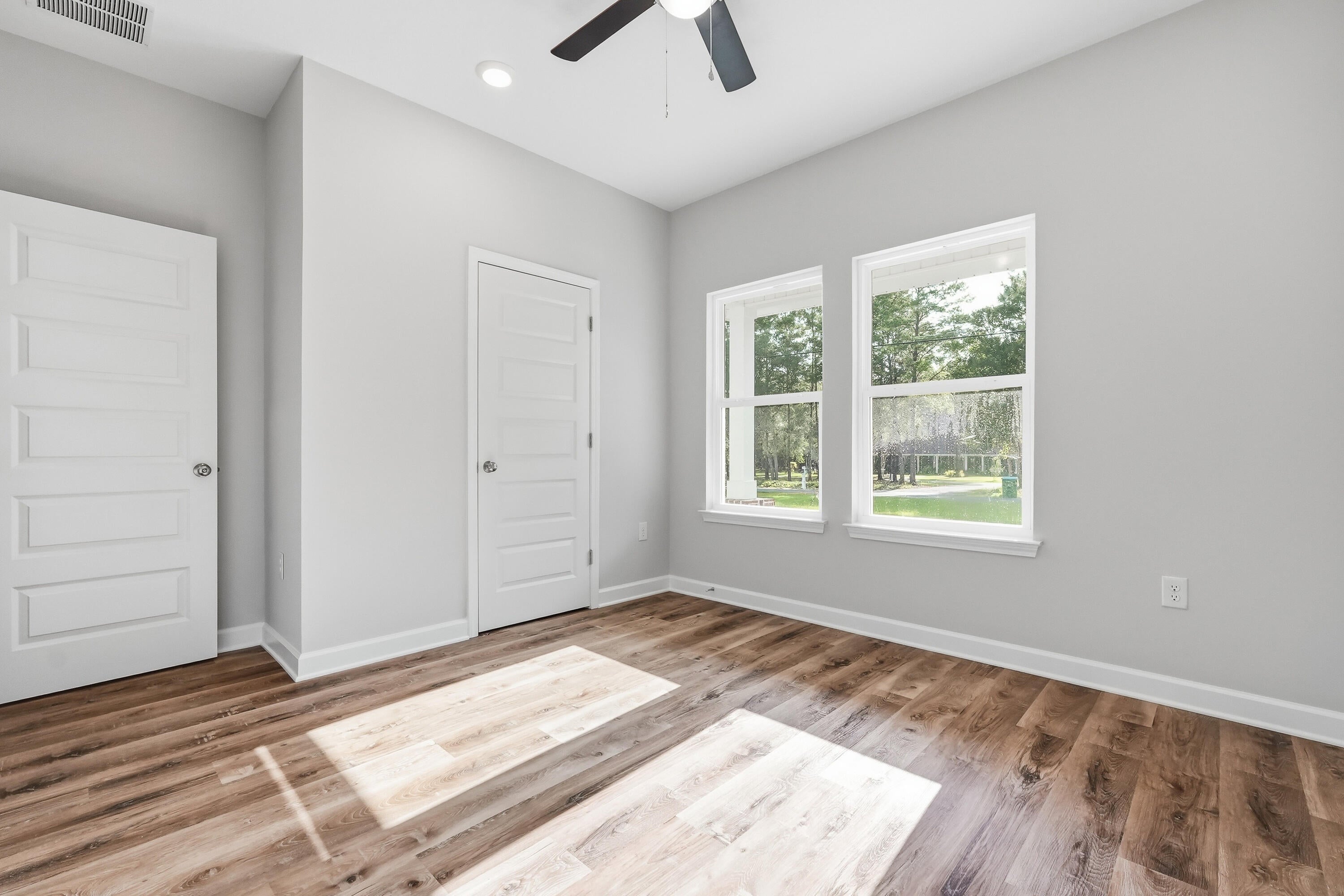 COUNTRY BREEZE - Residential