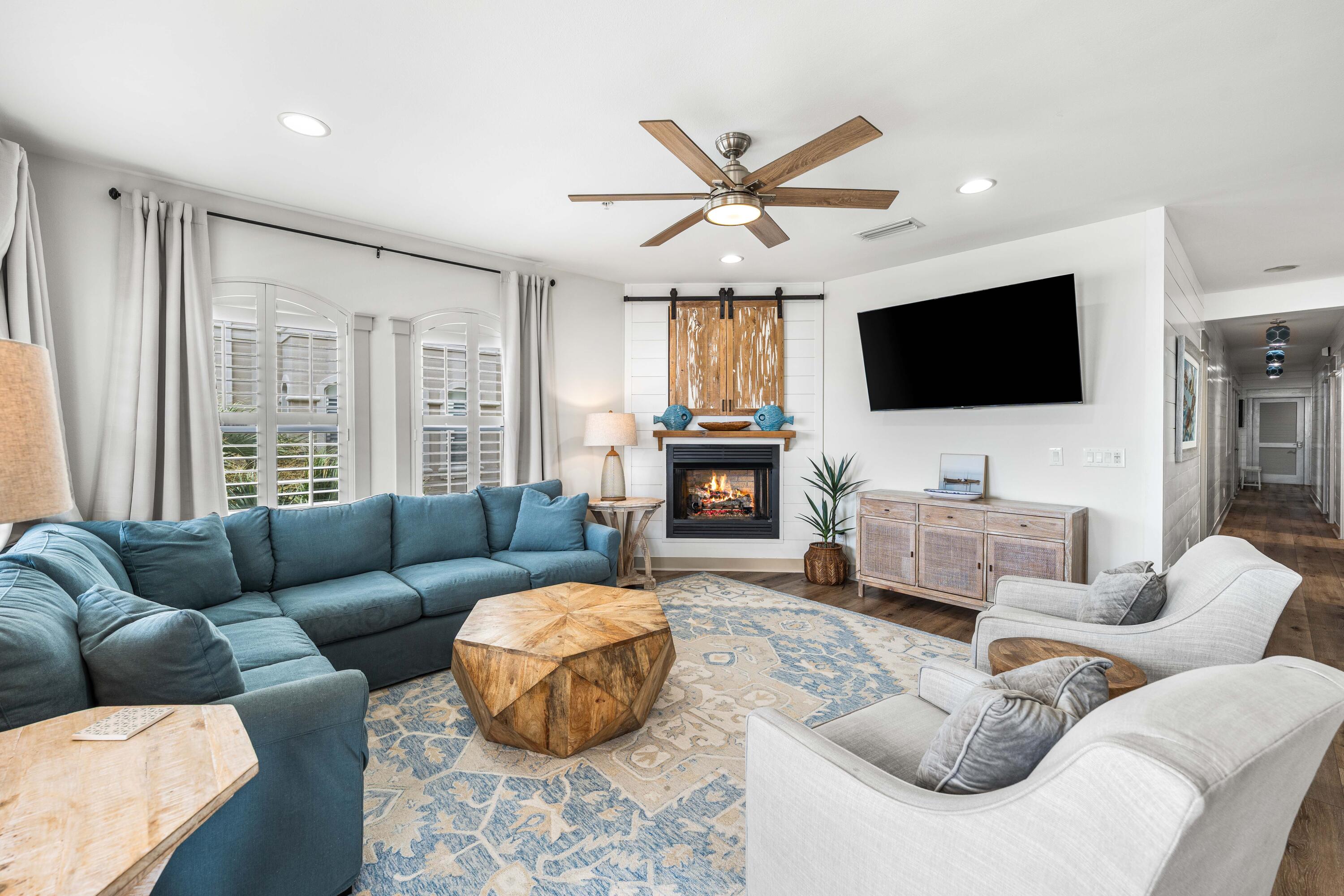 VILLAS AT SEAGROVE BEACH - Residential