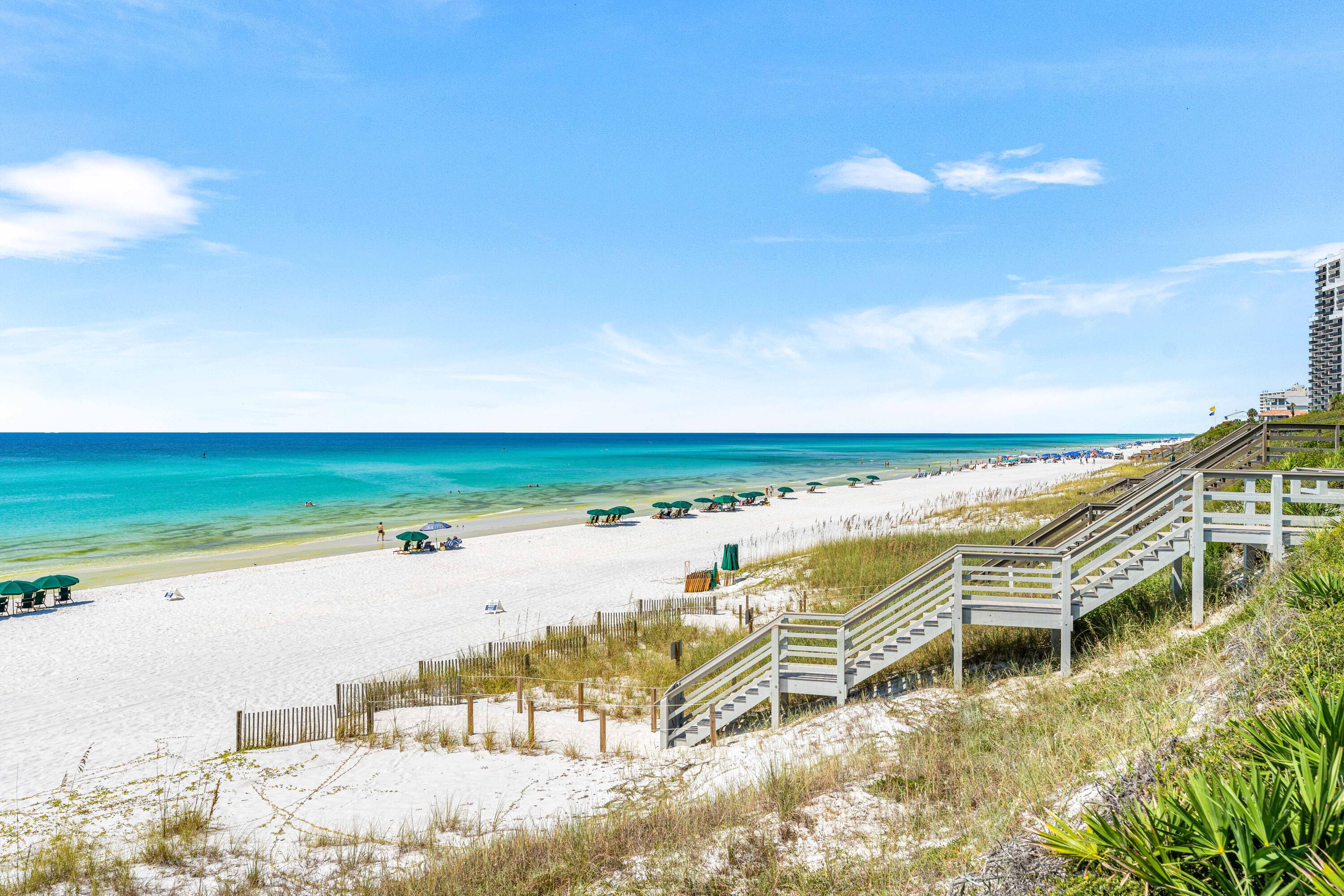 VILLAS AT SEAGROVE BEACH - Residential