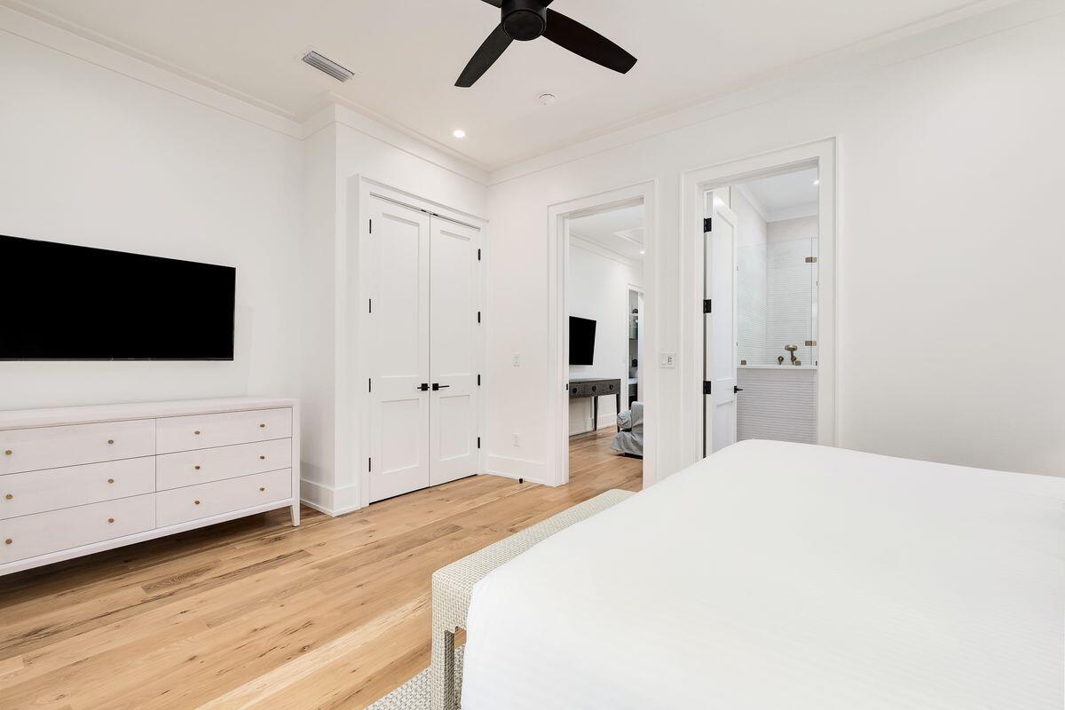 SEAGROVE 1ST ADDN - Residential